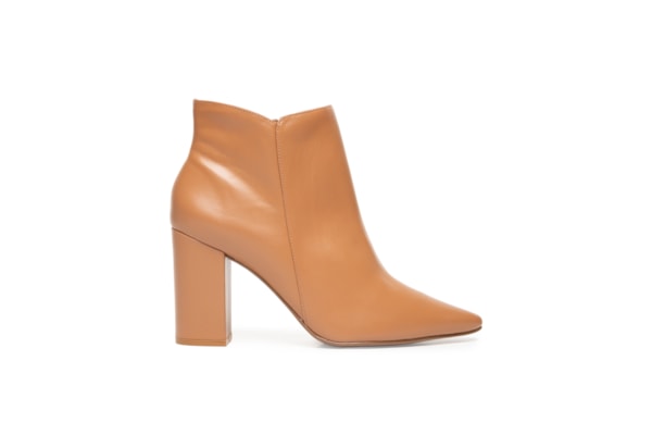 Bota Feminina Cano Curto Couro - Marrom