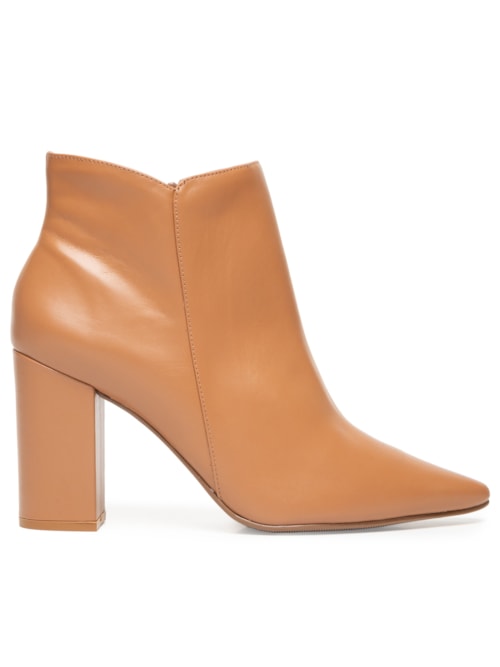 Bota Feminina Cano Curto Couro - Marrom