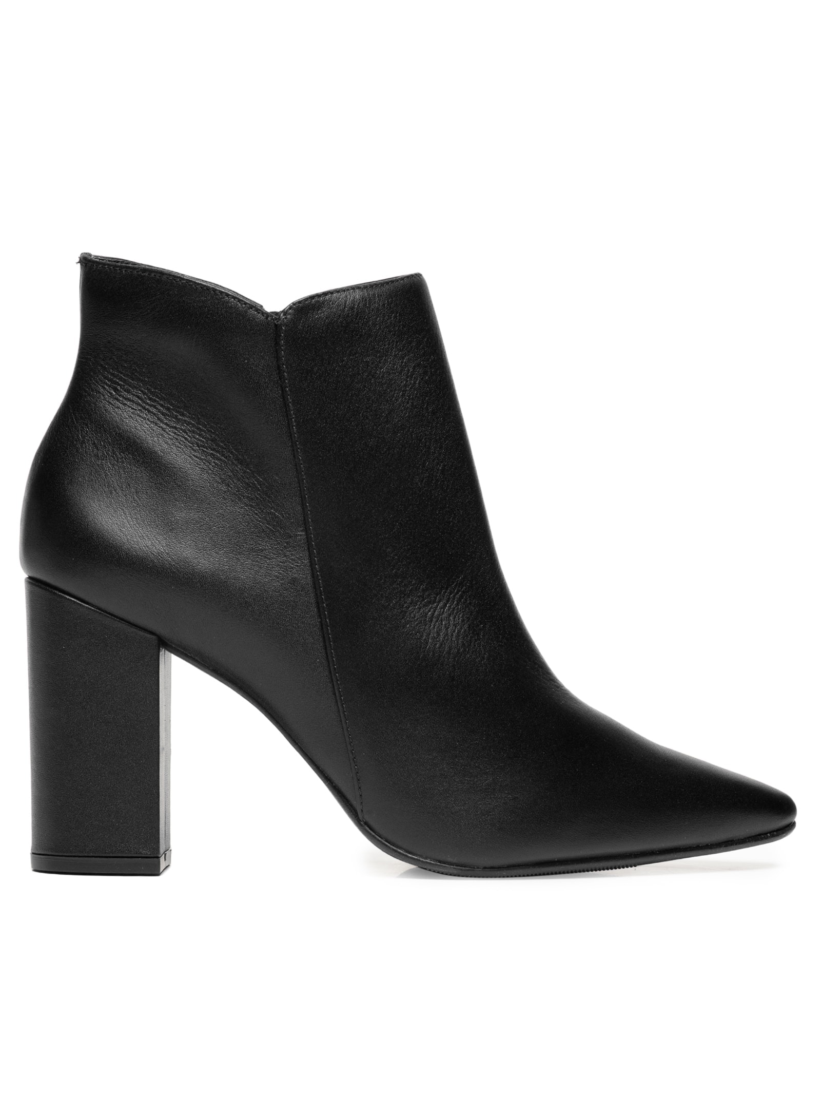 Bota Feminina Cano Curto Couro Preto Market 33