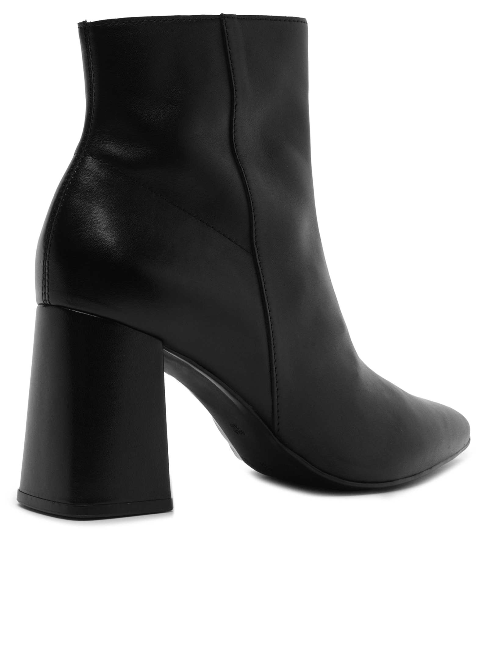 Bota Feminina Cano Curto Preto Arezzo