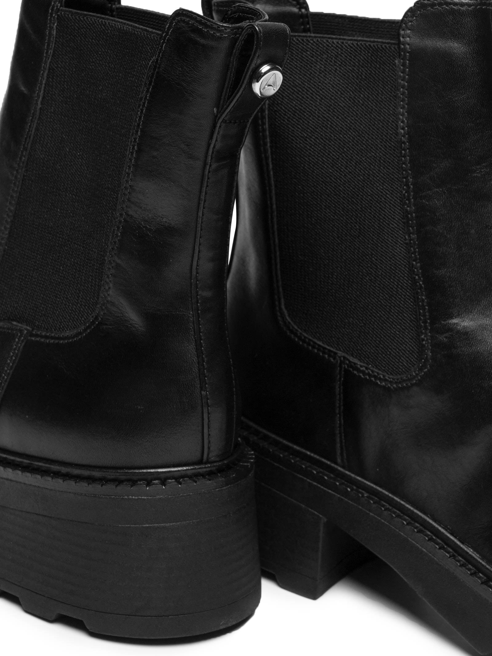 Bota Feminina Chelsea Preto Carrano