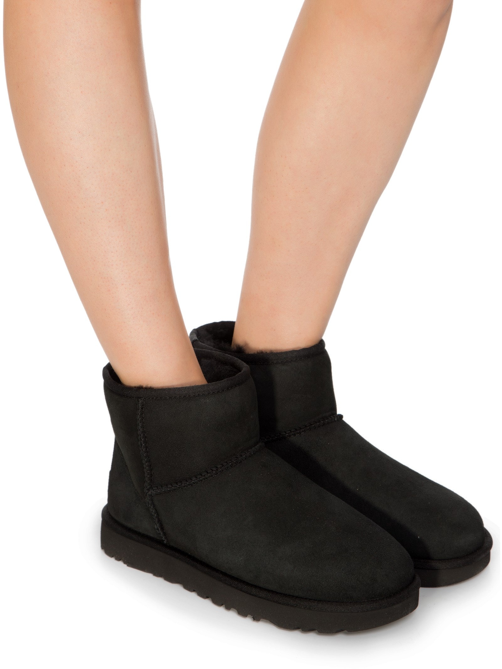 Ugg - Bota Feminina Classic Mini - Preto