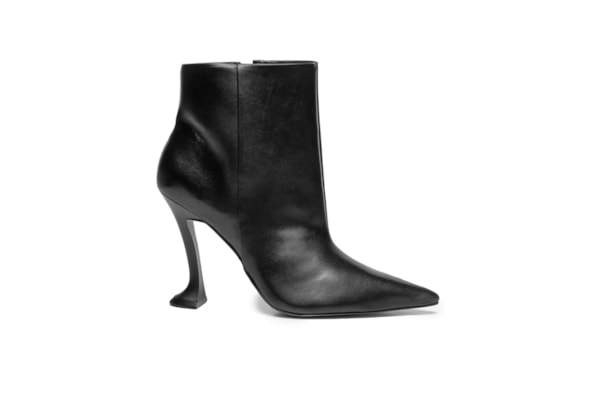 Bota Feminina Couro Salto Diferente - Preto
