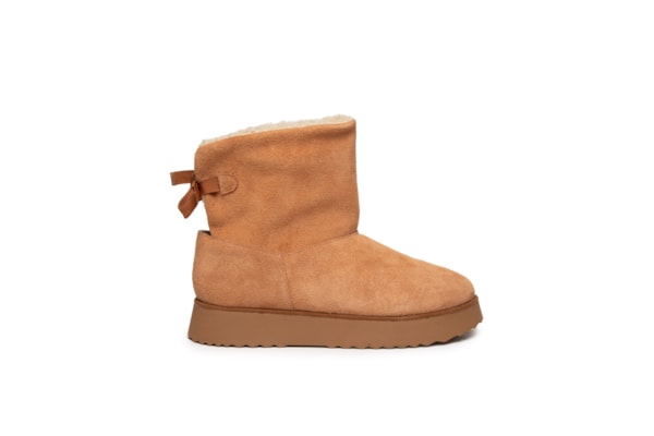 Bota Feminina Peluciada Em Camurça - Marrom