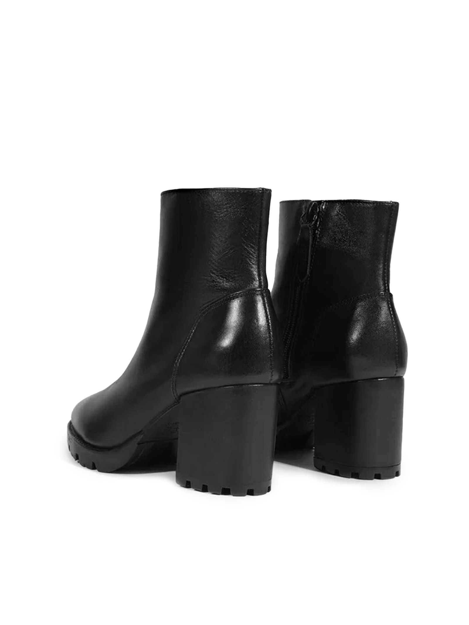 Bota Feminina Tratorada Bold Couro Preto Schutz