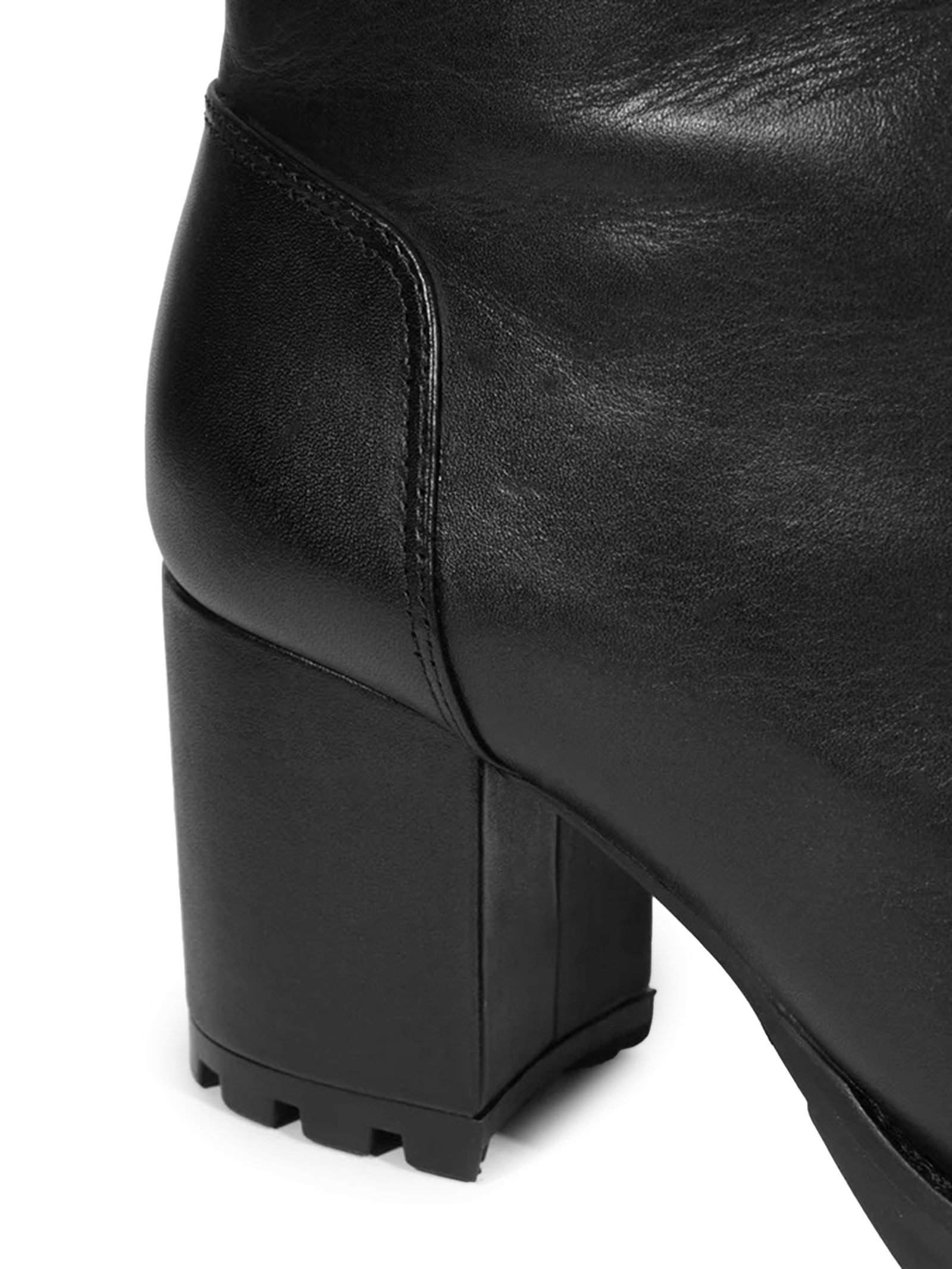 Bota Feminina Tratorada Bold Couro Preto Schutz