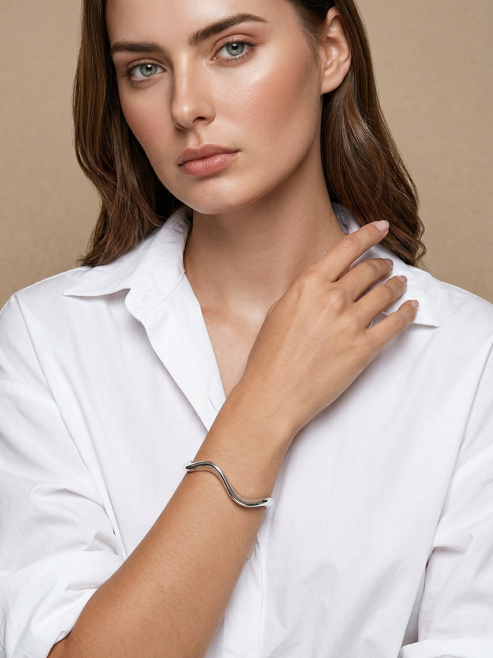 Bracelete Feminino Abstrato Prateado Basiq