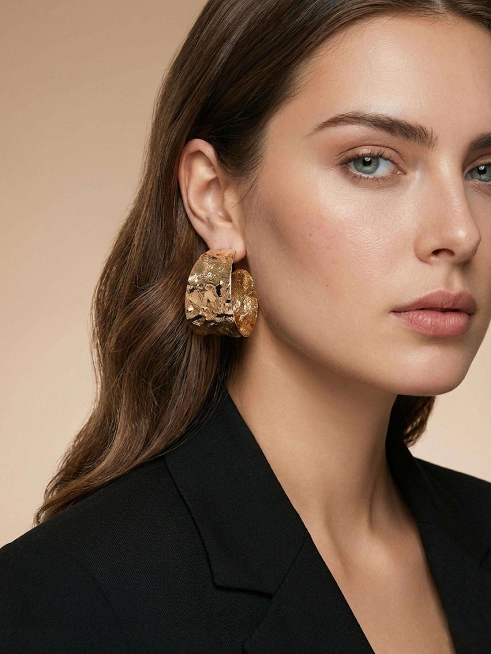 Brinco Feminino Argola Texturizada Dourado Market 33