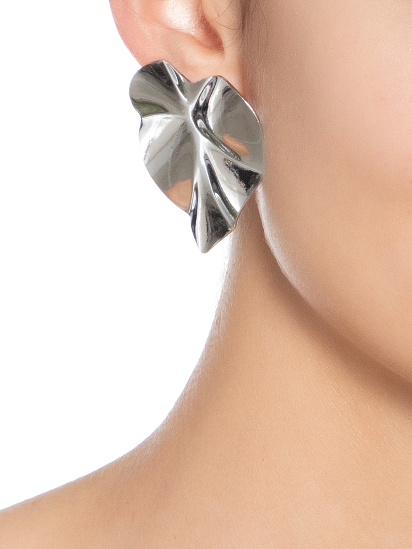 Brinco Feminino Coração Martelado Prateado Market 33