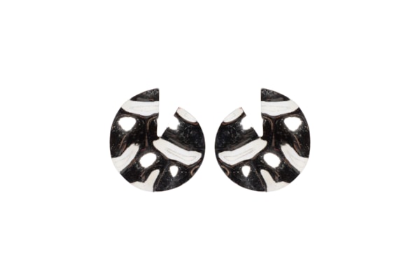 Brinco Feminino Redondo Martelado - Prateado