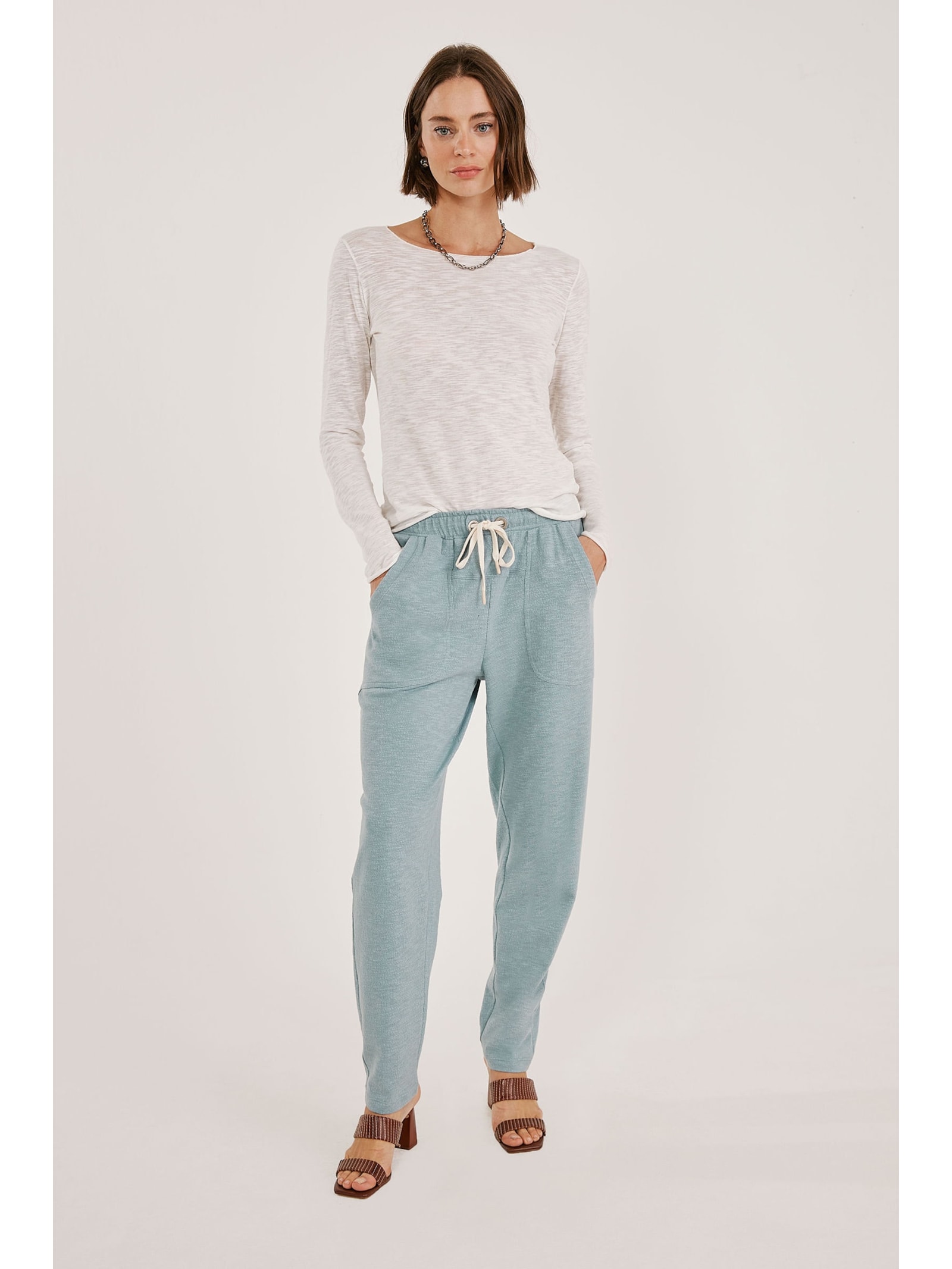 Calça Cenoura Verde Acinzentado Algodão Ipê Yogini