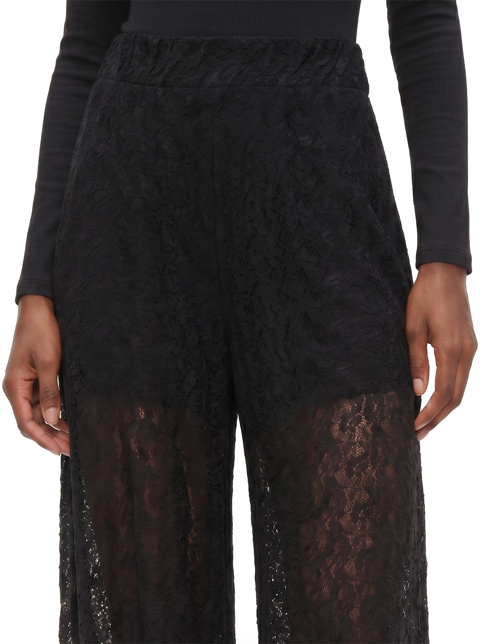 Calça Feminina Aladim De Renda Preto Lança Perfume