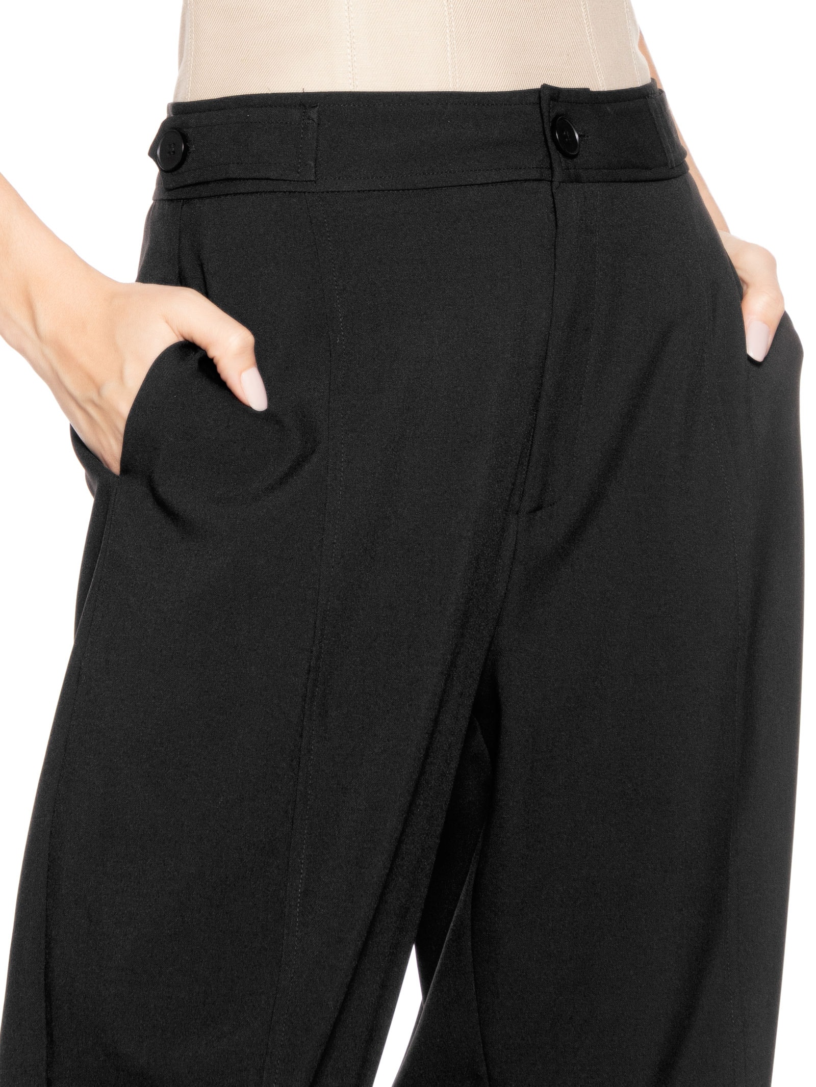 Calça Feminina Alfaiataria Preto Market 33