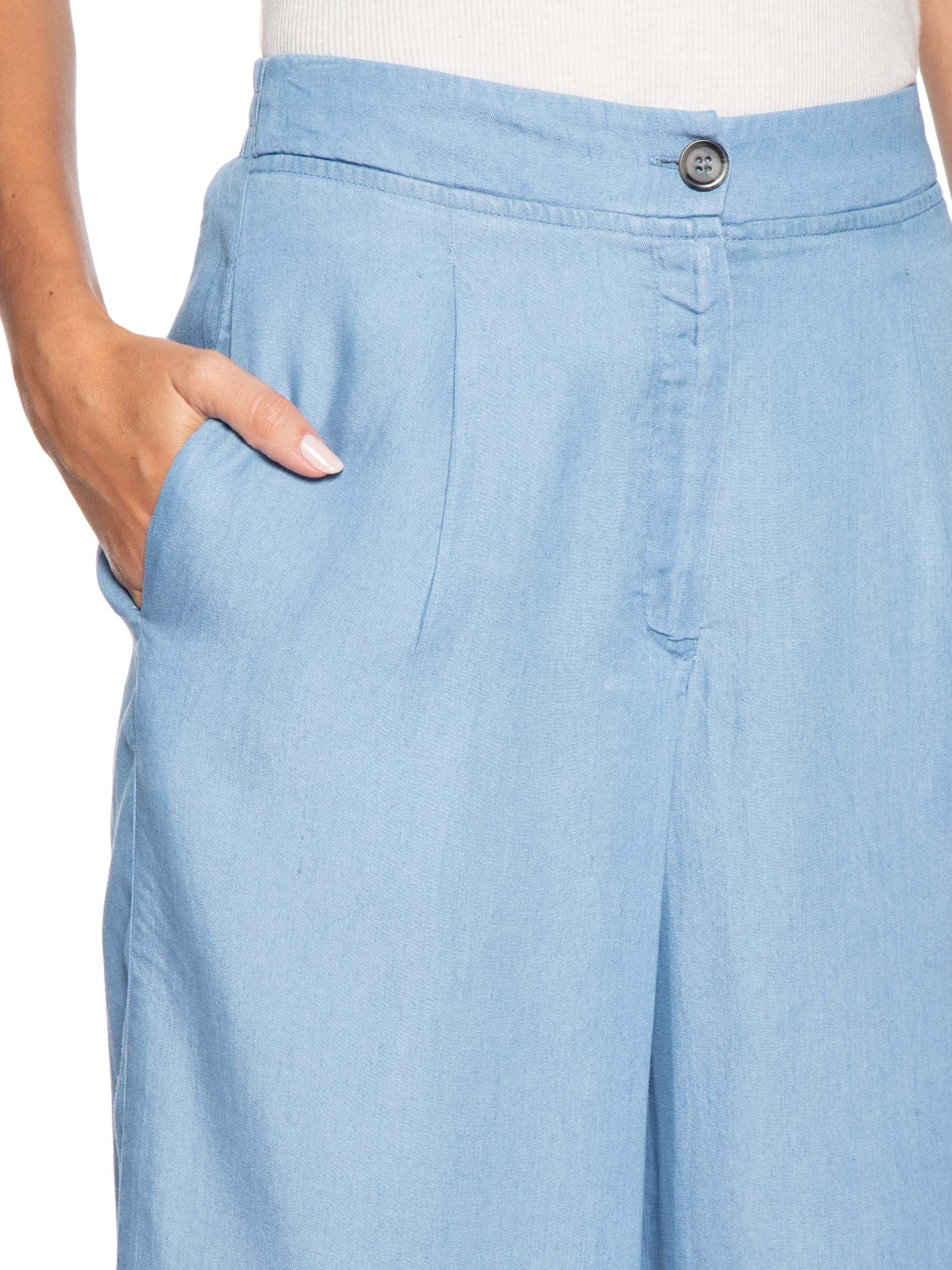 Calça Feminina Ampla Com Pregas Azul Basiq