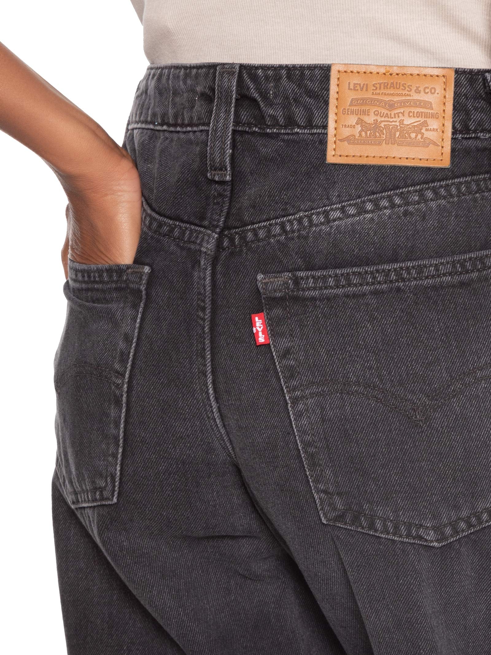 Calça Feminina Baggy Dad Barrel Preto Levi's