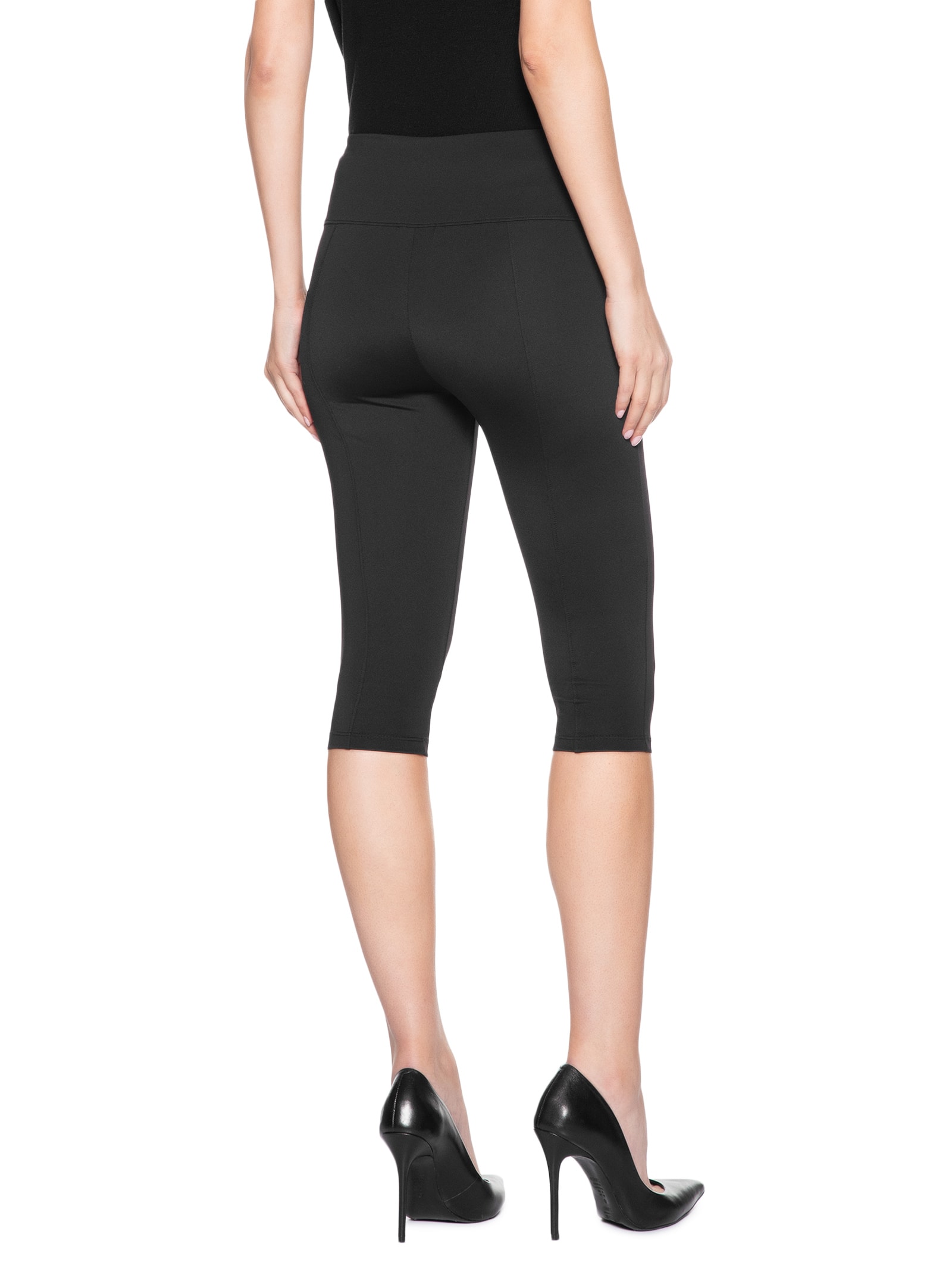 Calça Feminina Capri Em Malha Preto '2Essential