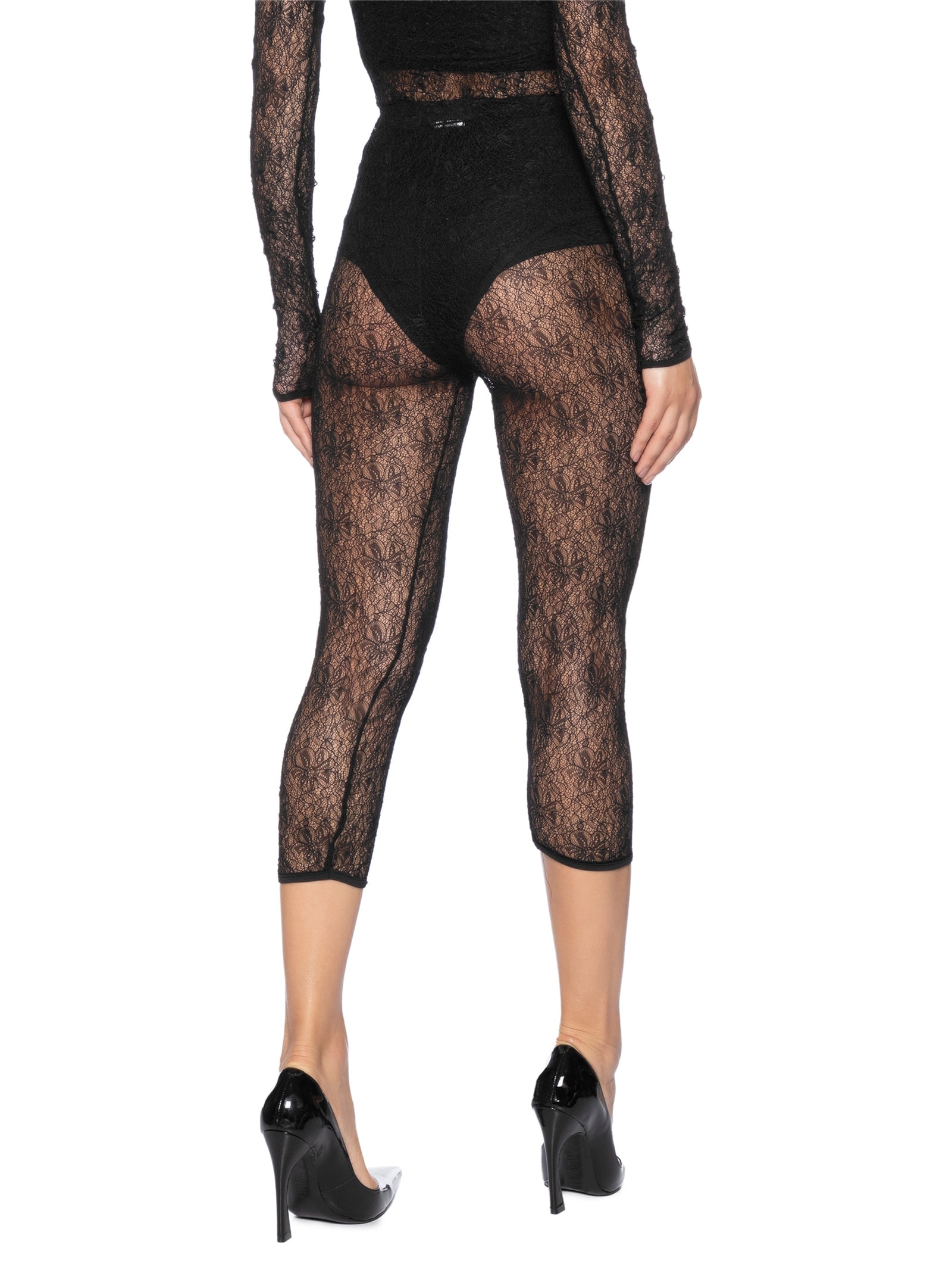 Calça Feminina Capri Em Renda Preto '2Essential