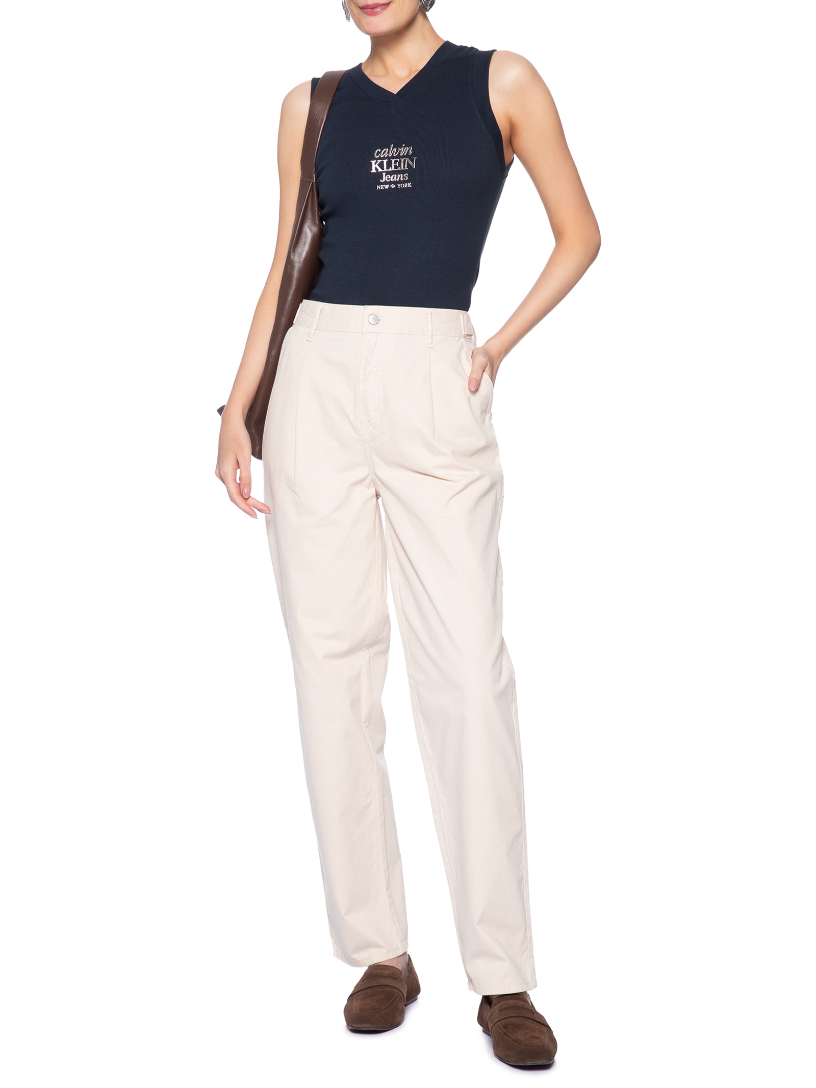 Calça Feminina Color Barrel Pregas – Bege Calvin Klein Jeans