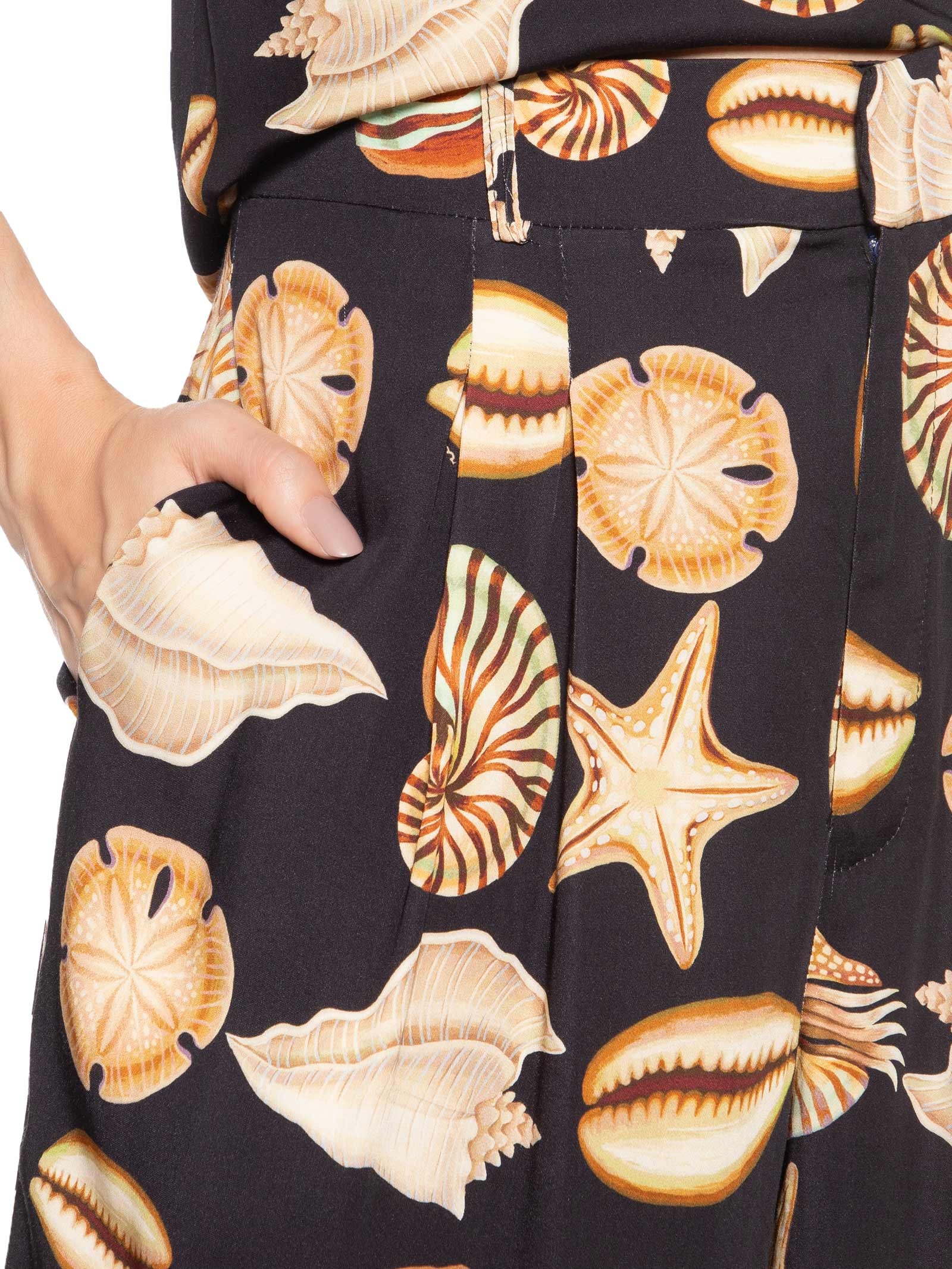 Calça Feminina Conchas Preto Farm