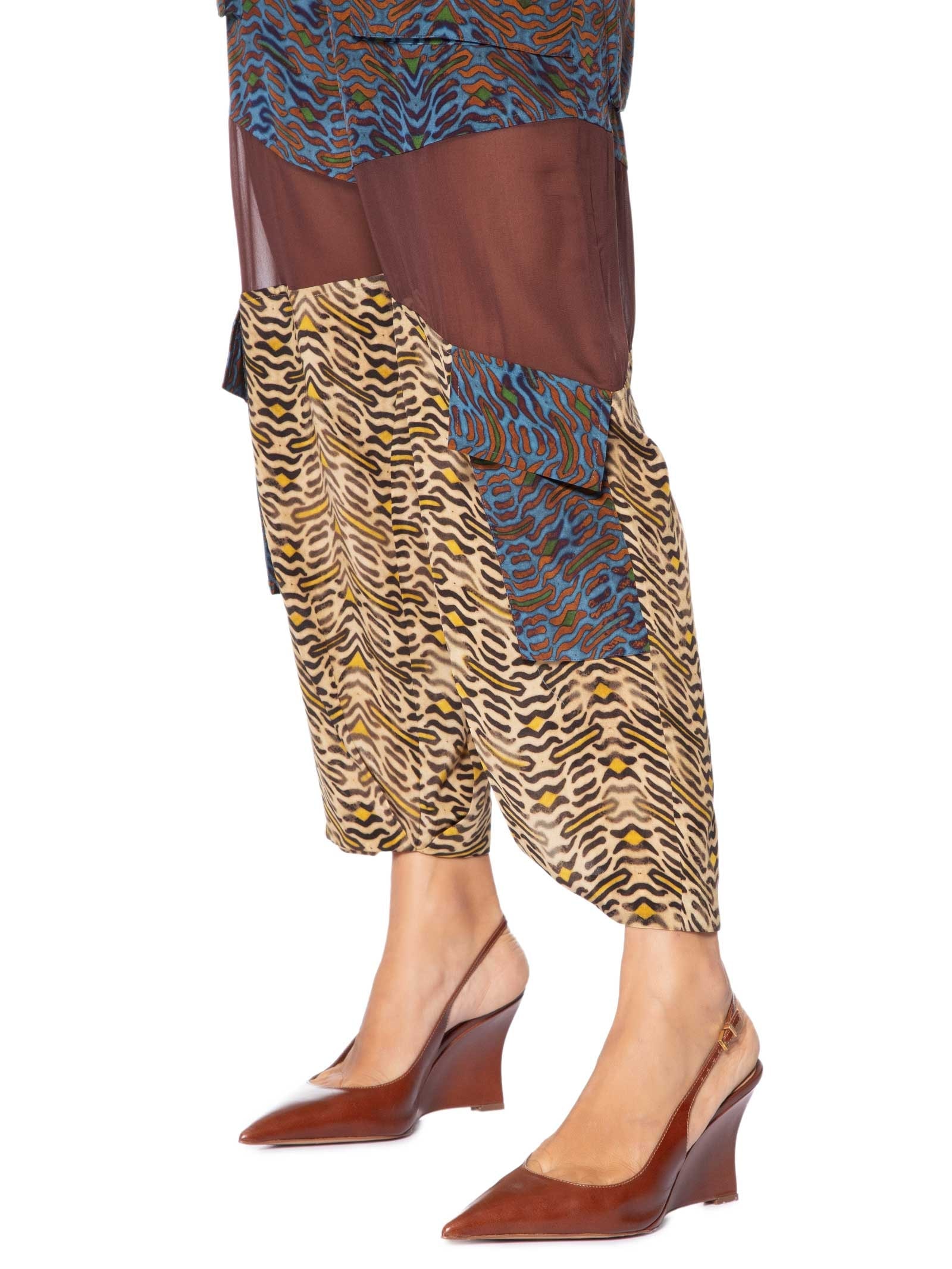 Calça Feminina De Seda e Georgette Estampada Cargo Animal Print Animale