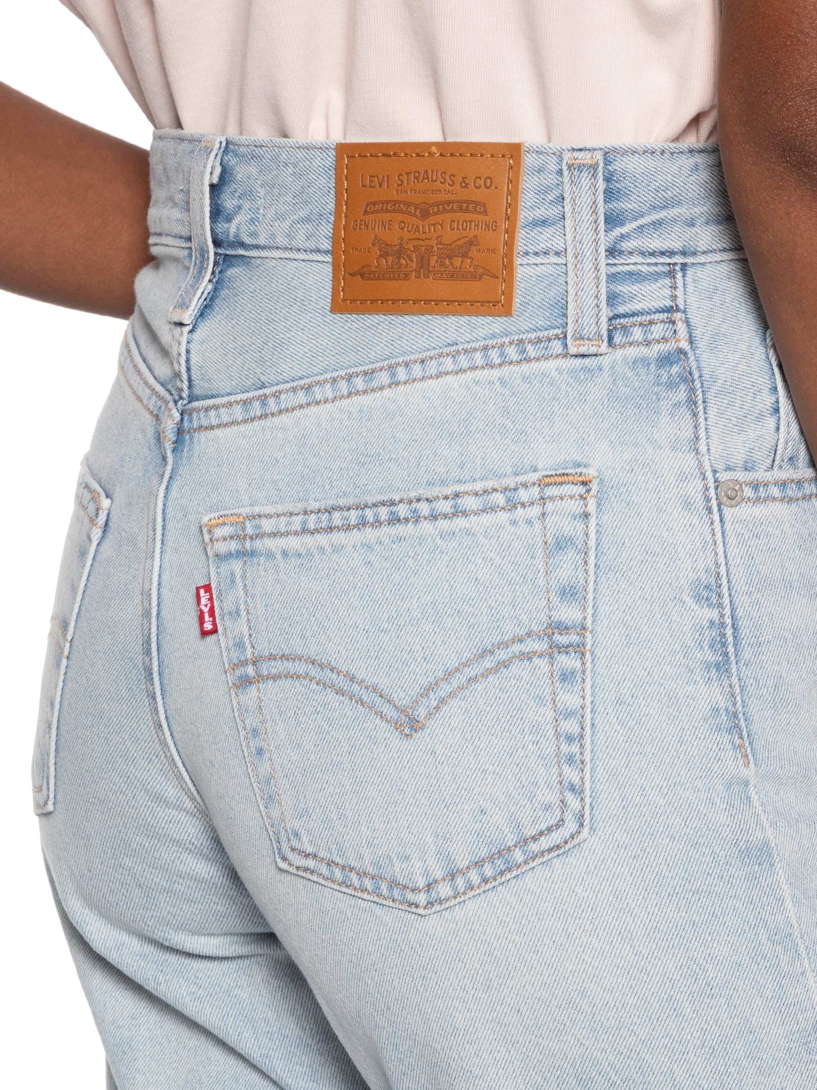 Calça Feminina Easy Dad Azul Levi's