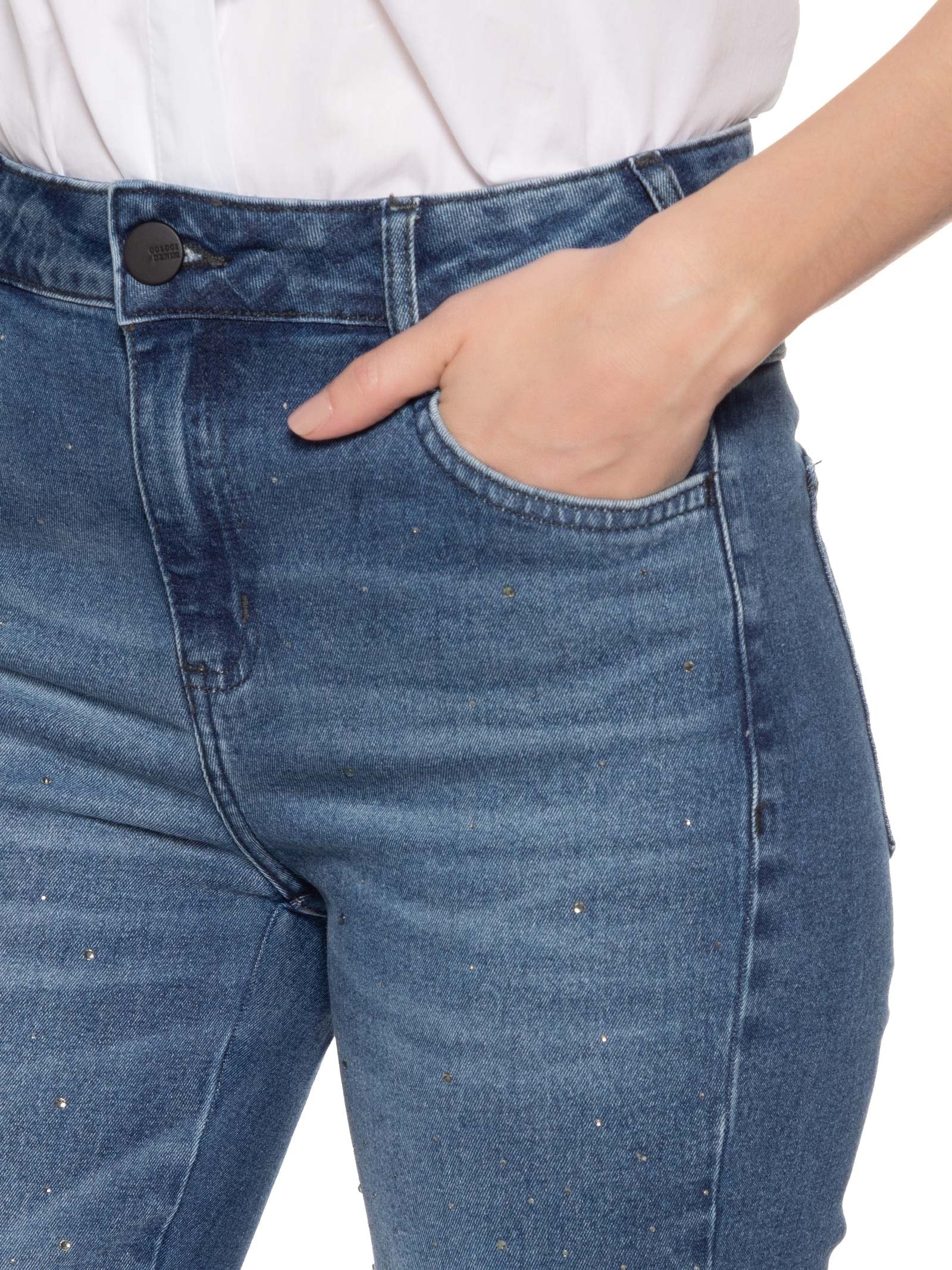 Calça Feminina Jeans Bia Flare Com Aplicação Azul Colcci