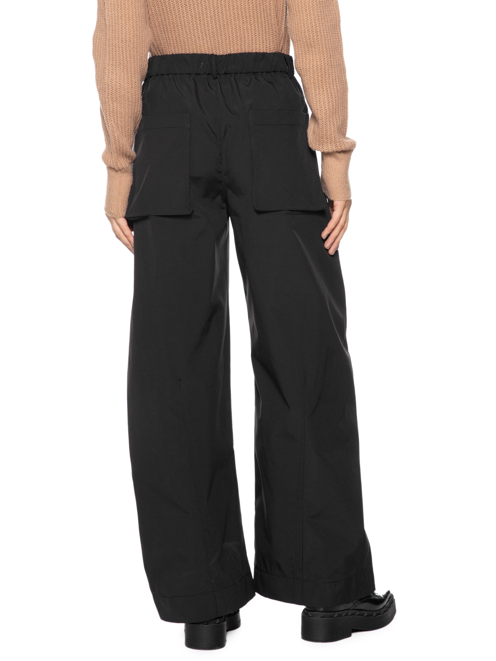 Calça Feminina Pantalona com Bolso Preto Basiq