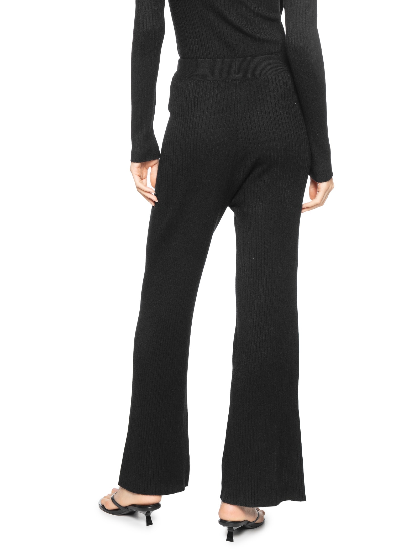 Calça Feminina Pantalona em Tricot Preto '2Essential
