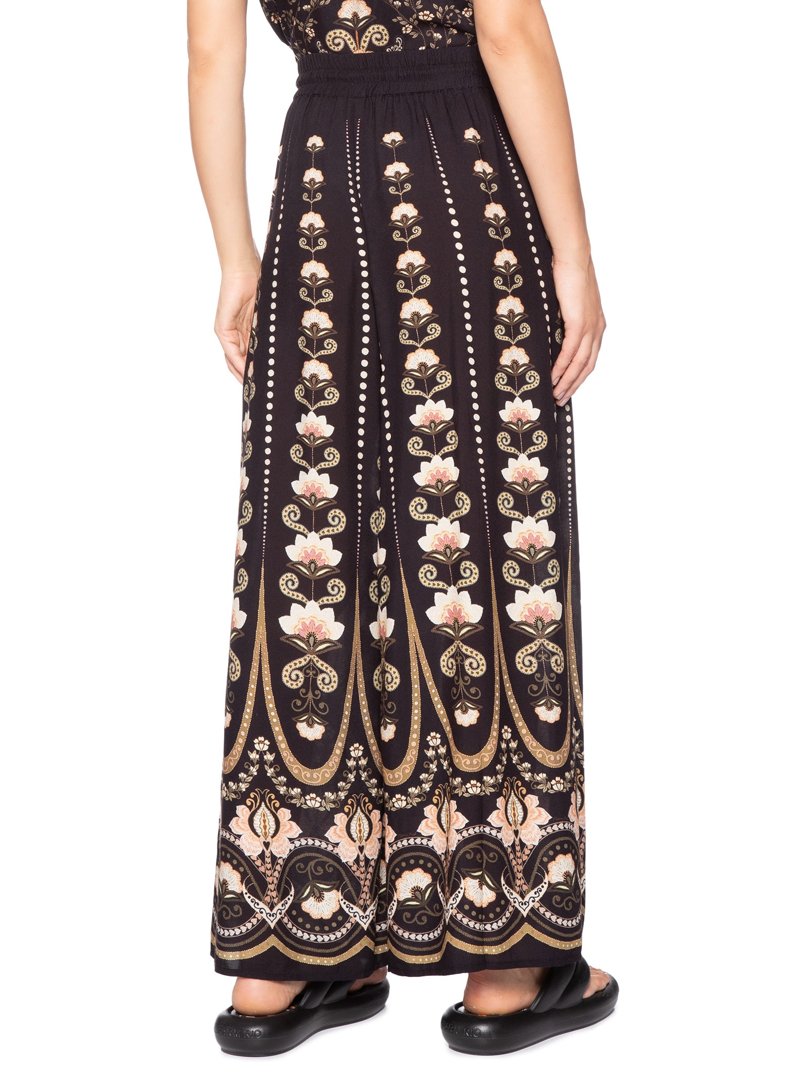 Calça Feminina Pantalona Nikita Preto Farm