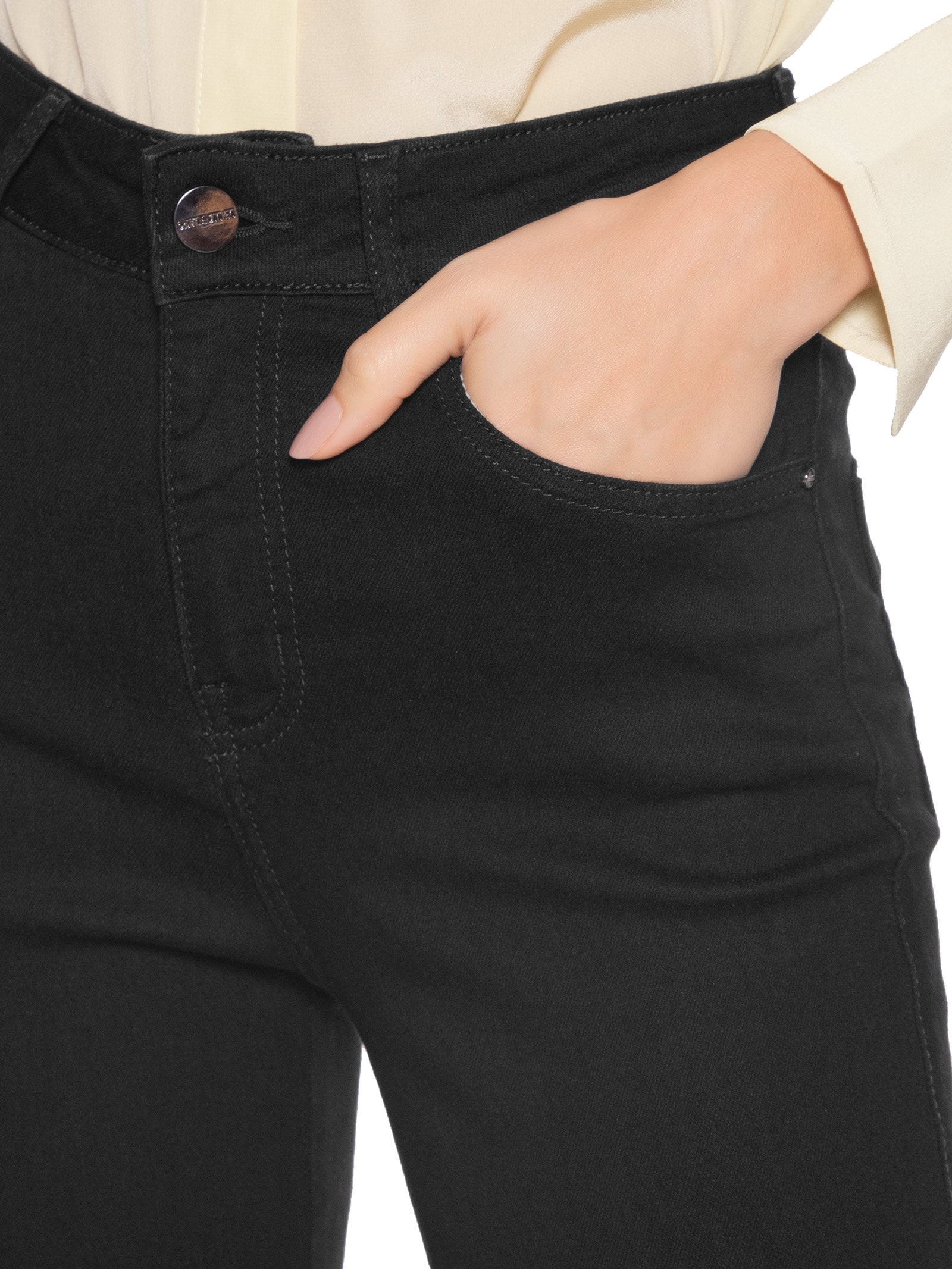 Calça Feminina Paula Reta Curta Preto Le Lis