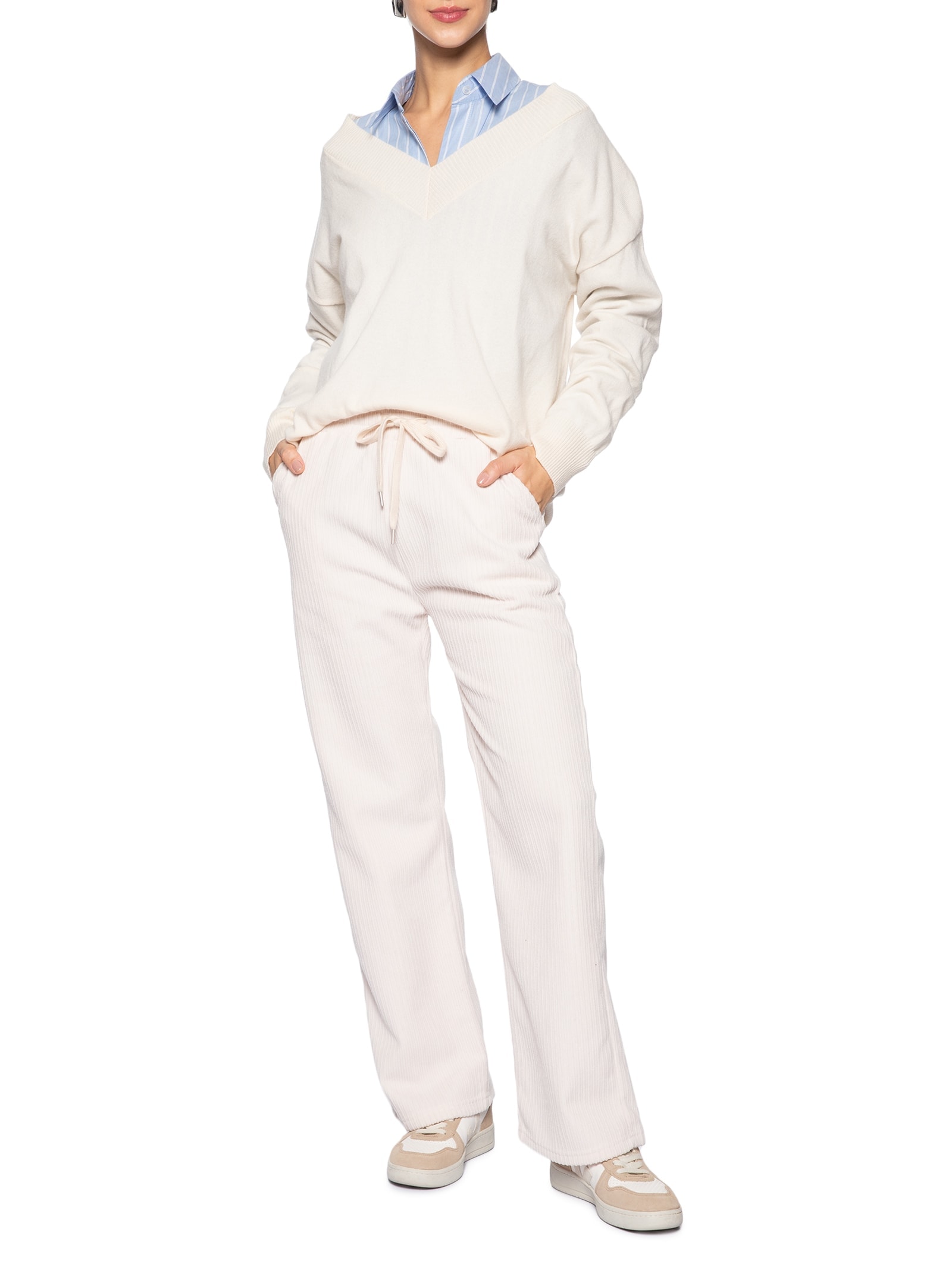 Calça Feminina Reta Canelada Aveludada Off White Basiq