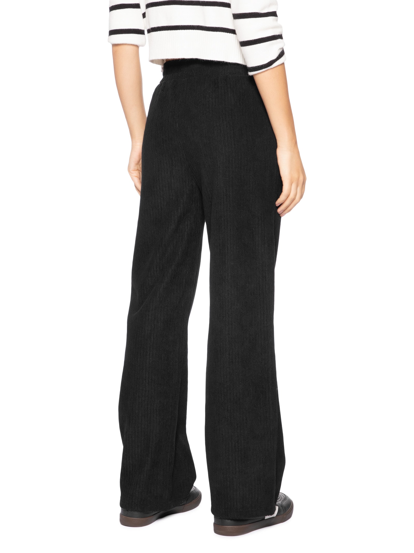 Calça Feminina Reta Canelada Aveludada Preto Basiq
