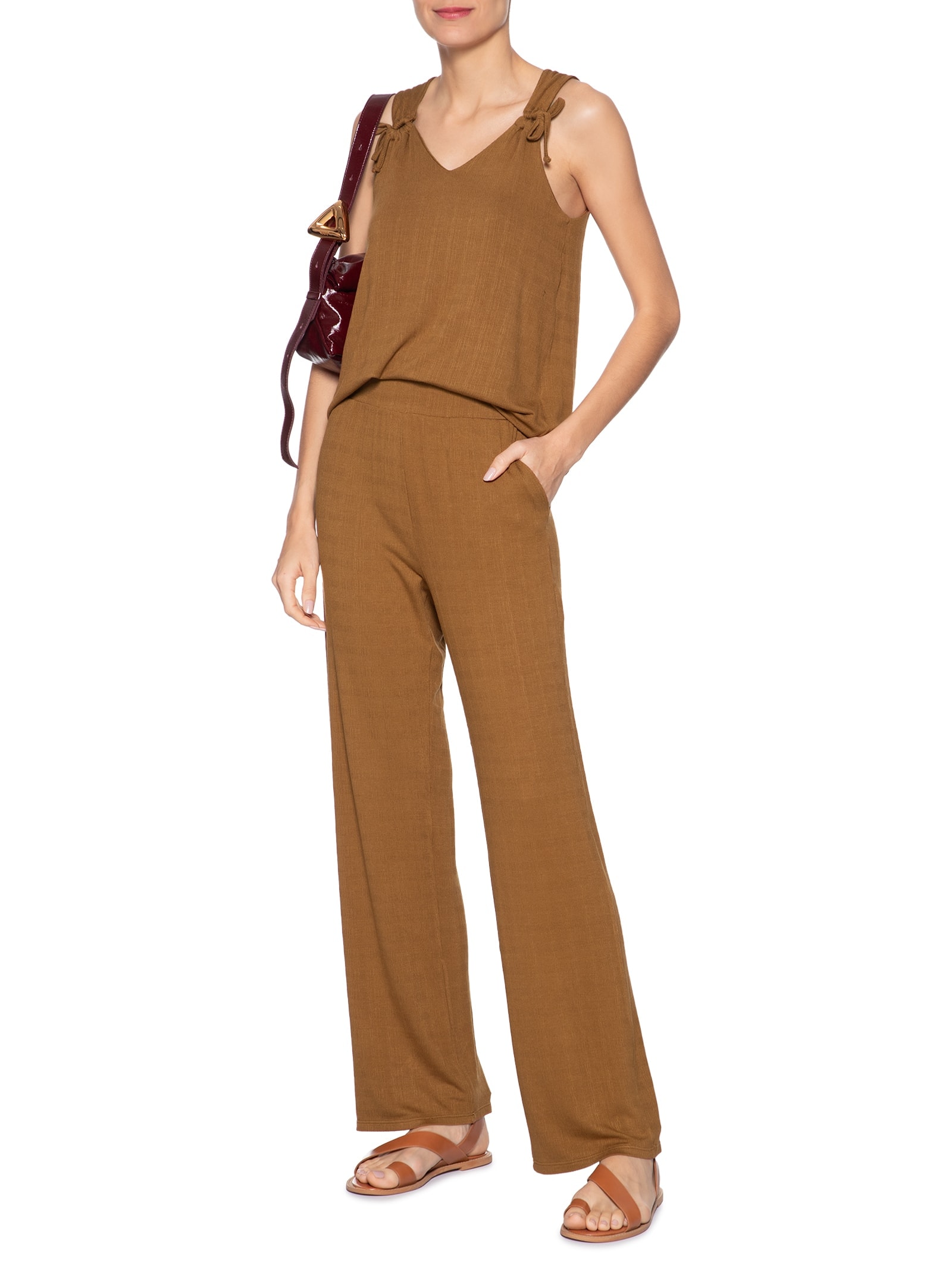 Calça Feminina Reta Com Bolso Bege  Basiq