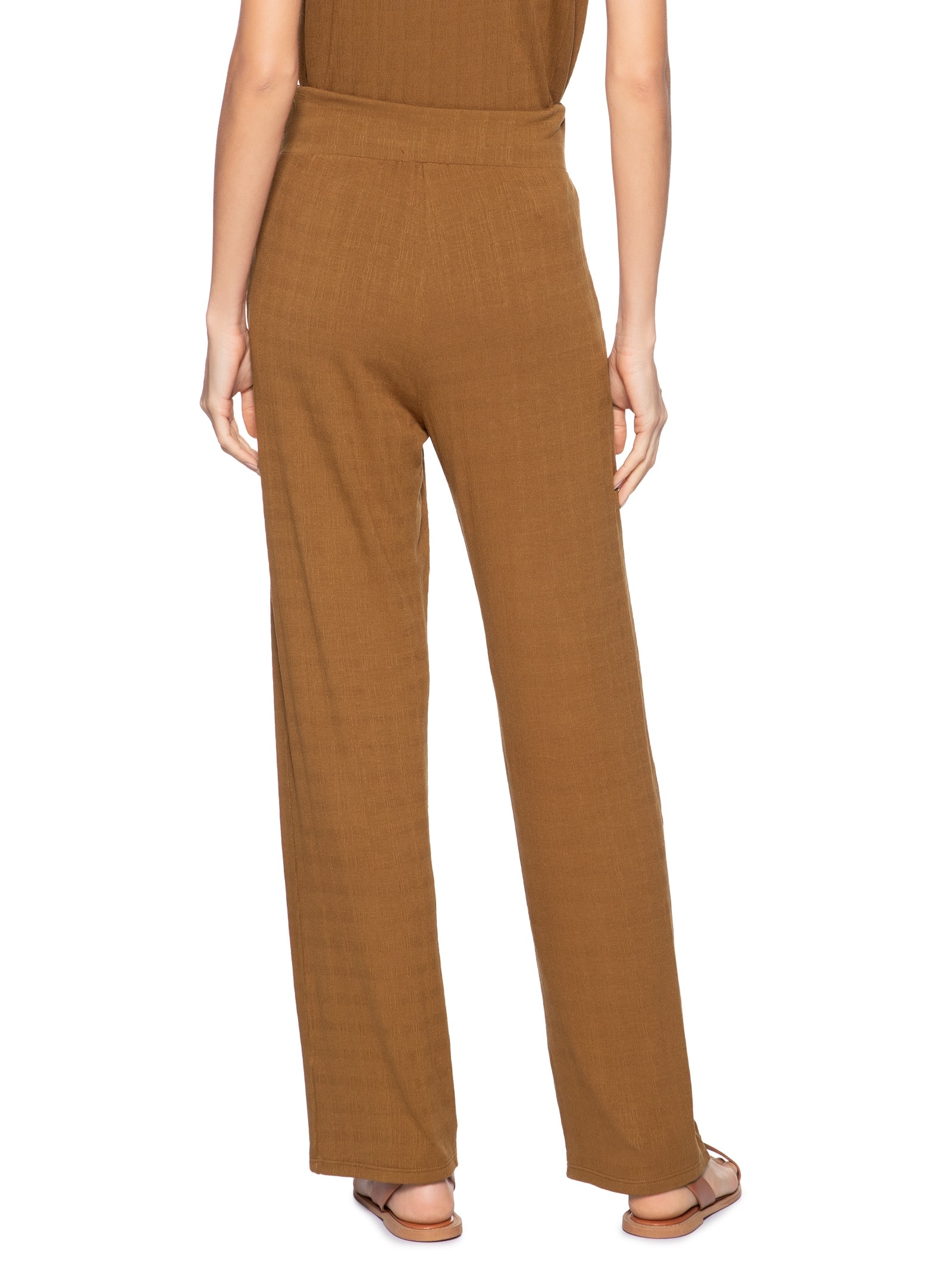 Calça Feminina Reta Com Bolso Bege  Basiq