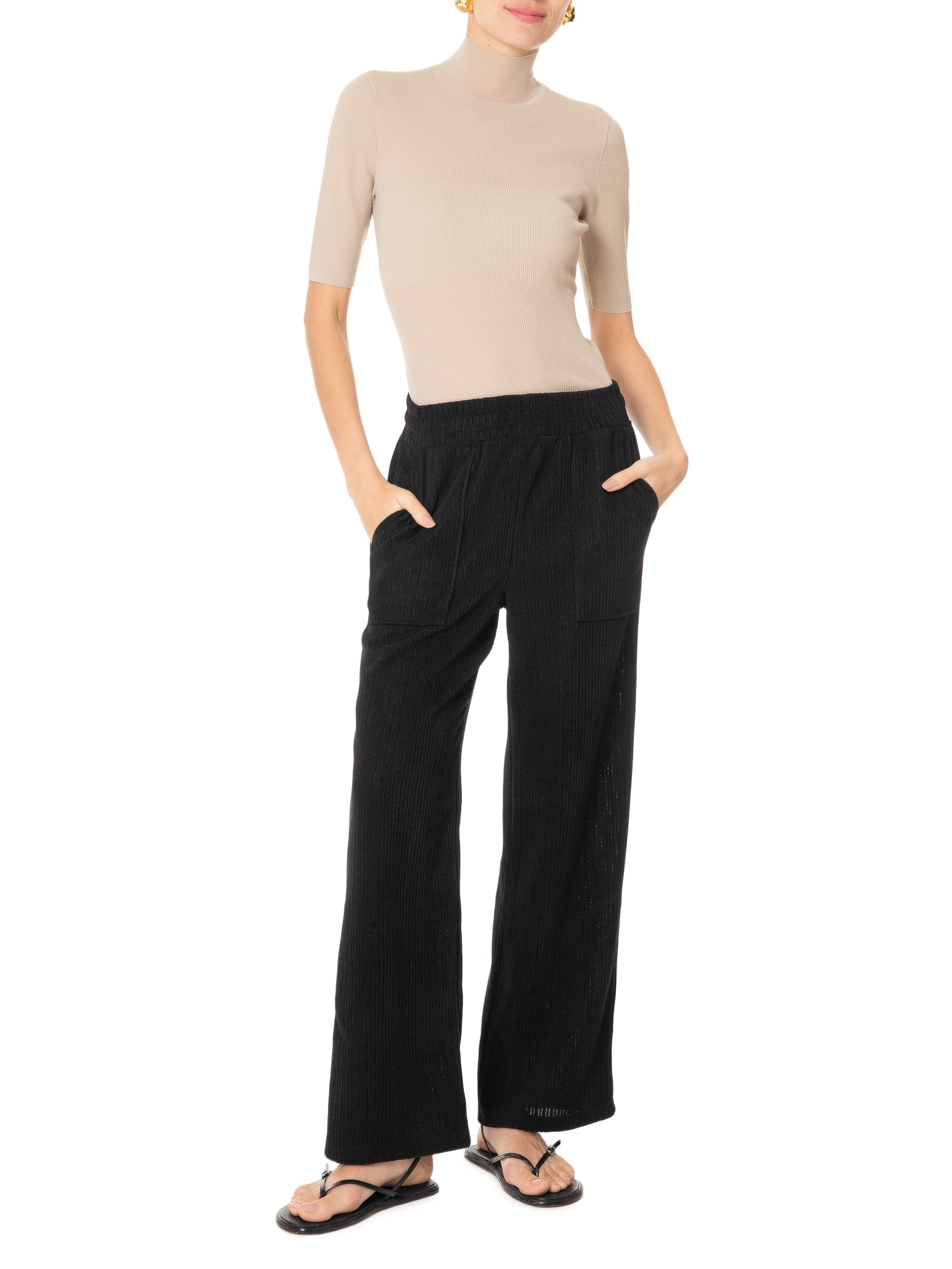 Calça Feminina Reta Com Bolso Preto Basiq