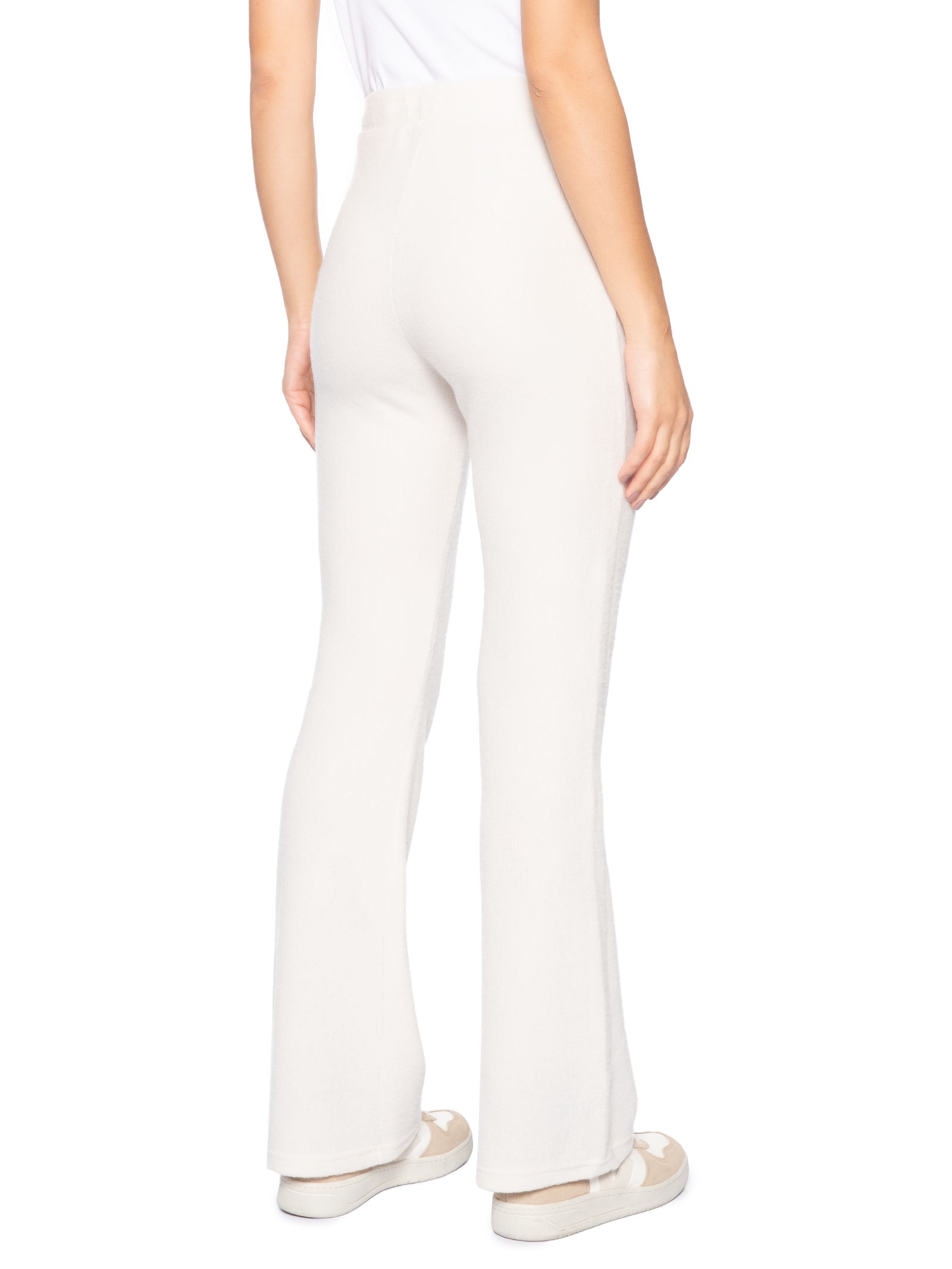 Calça Feminina Reta em Malha Off White Basiq