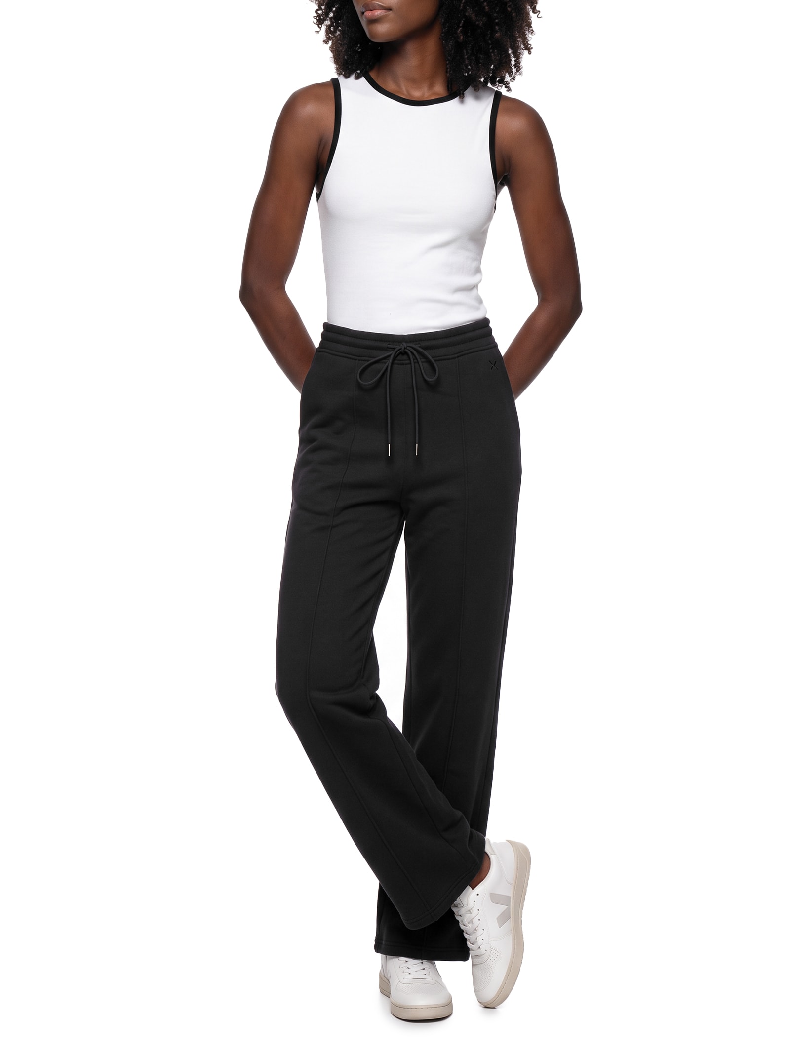 Calça Feminina Reta Em Moletom Preto Hering