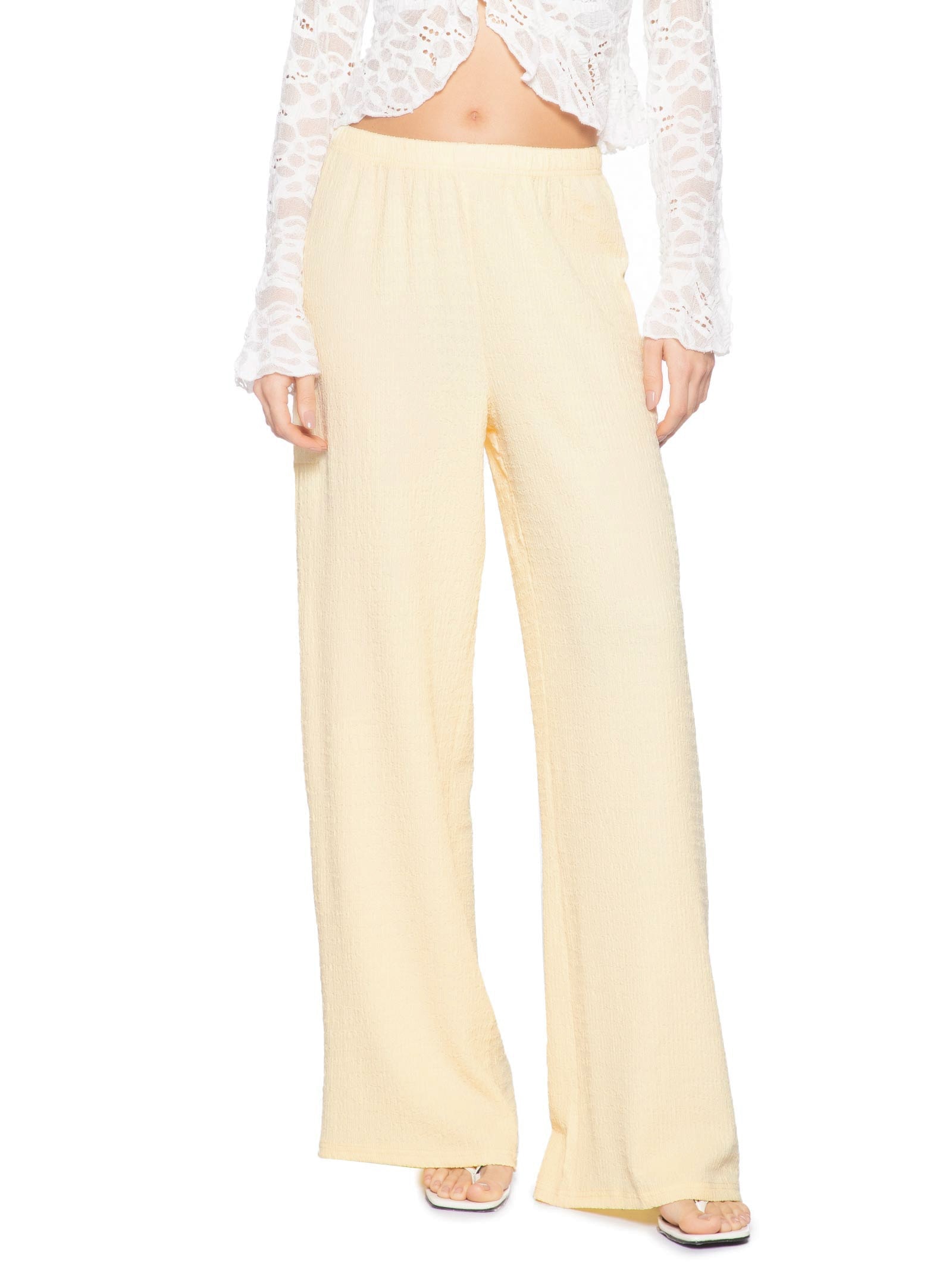 Calça Feminina Reta Texturizada Amarelo Market 33
