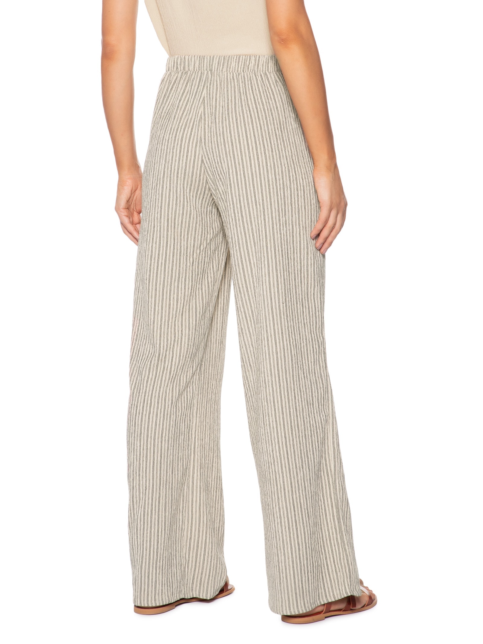 Calça Feminina Reta Texturizada Bege Basiq