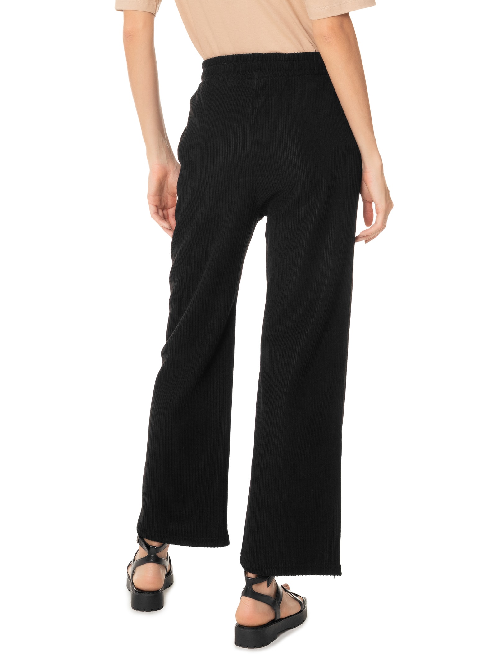 Calça Feminina Reta Texturizada Preto Basiq