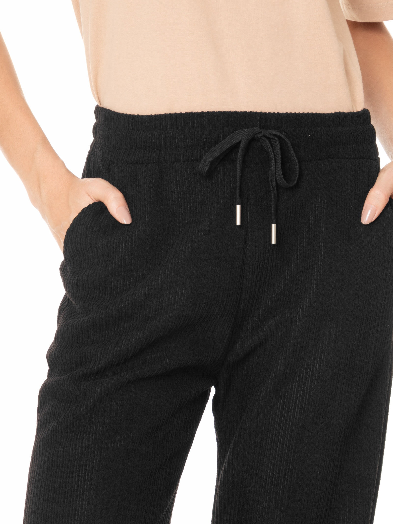 Calça Feminina Reta Texturizada Preto Basiq