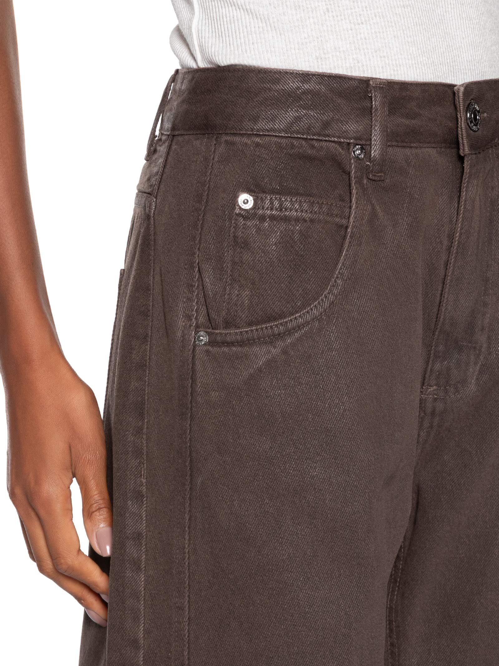 Calça Feminina Sarja Ballon Resinada Marrom Animale Jeans