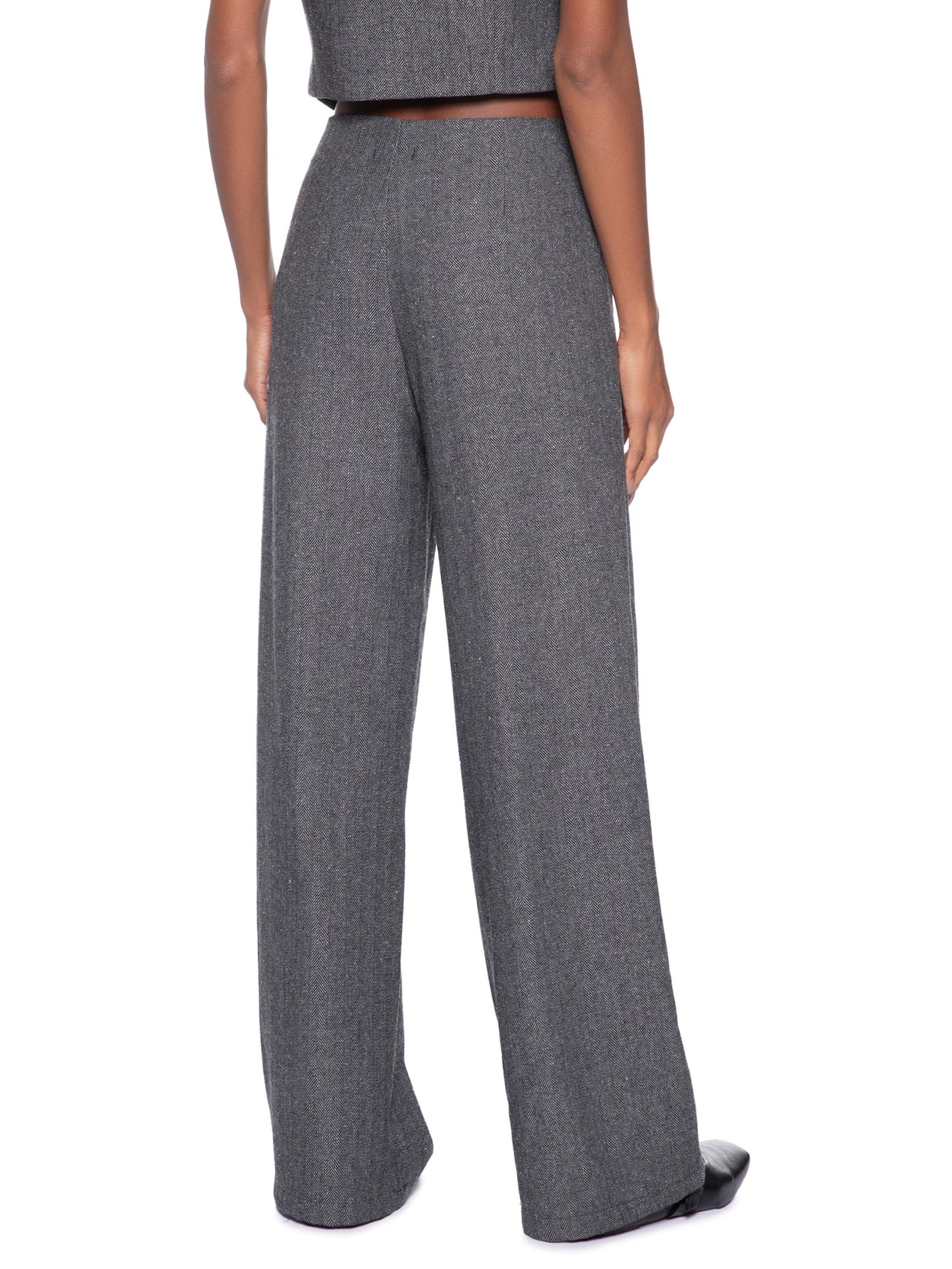 Calça Feminina Slim Com Bolso Frontal Cinza Basiq