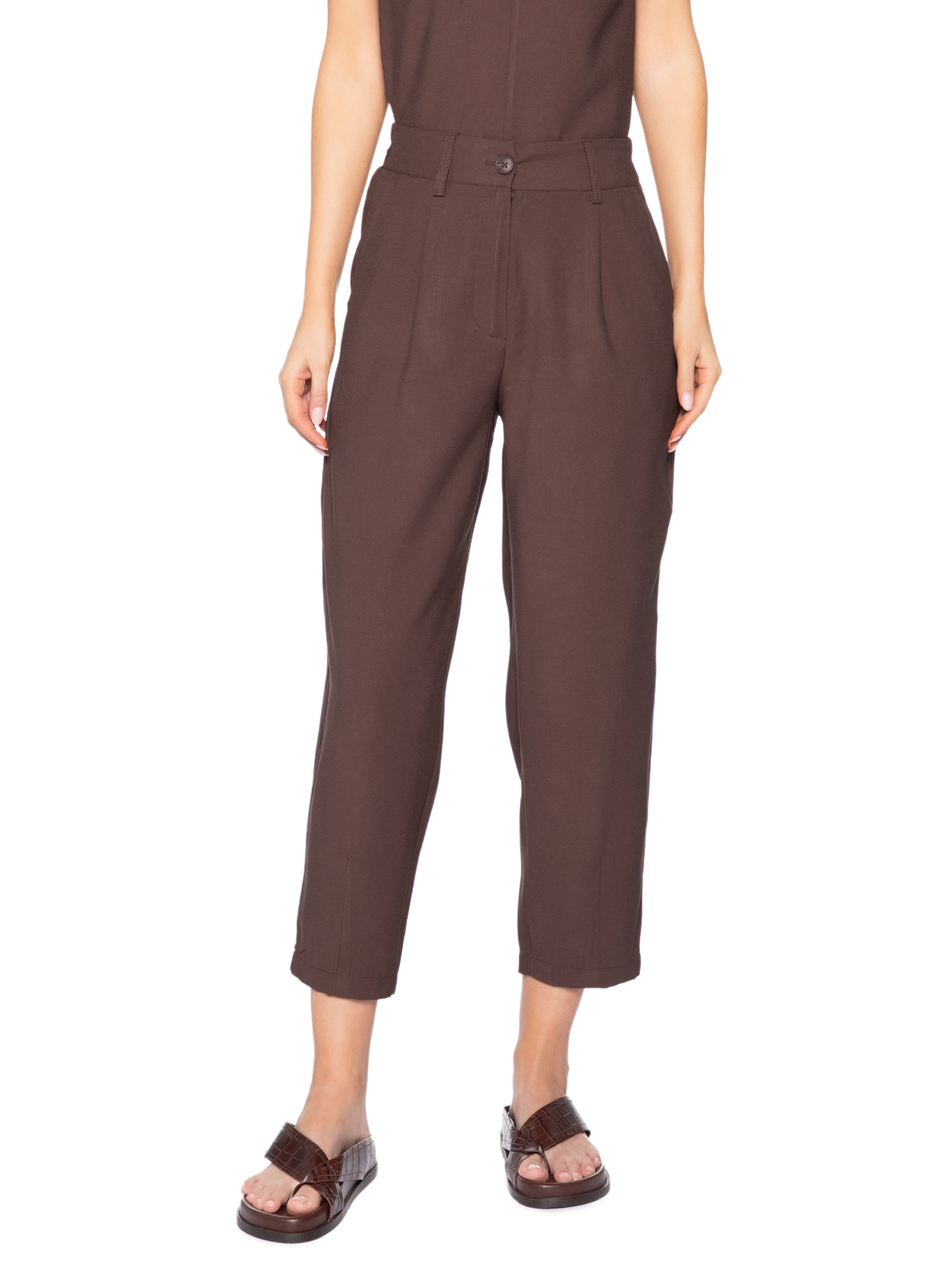 Calça Feminina Slouchy Com Pregas Marrom Basiq