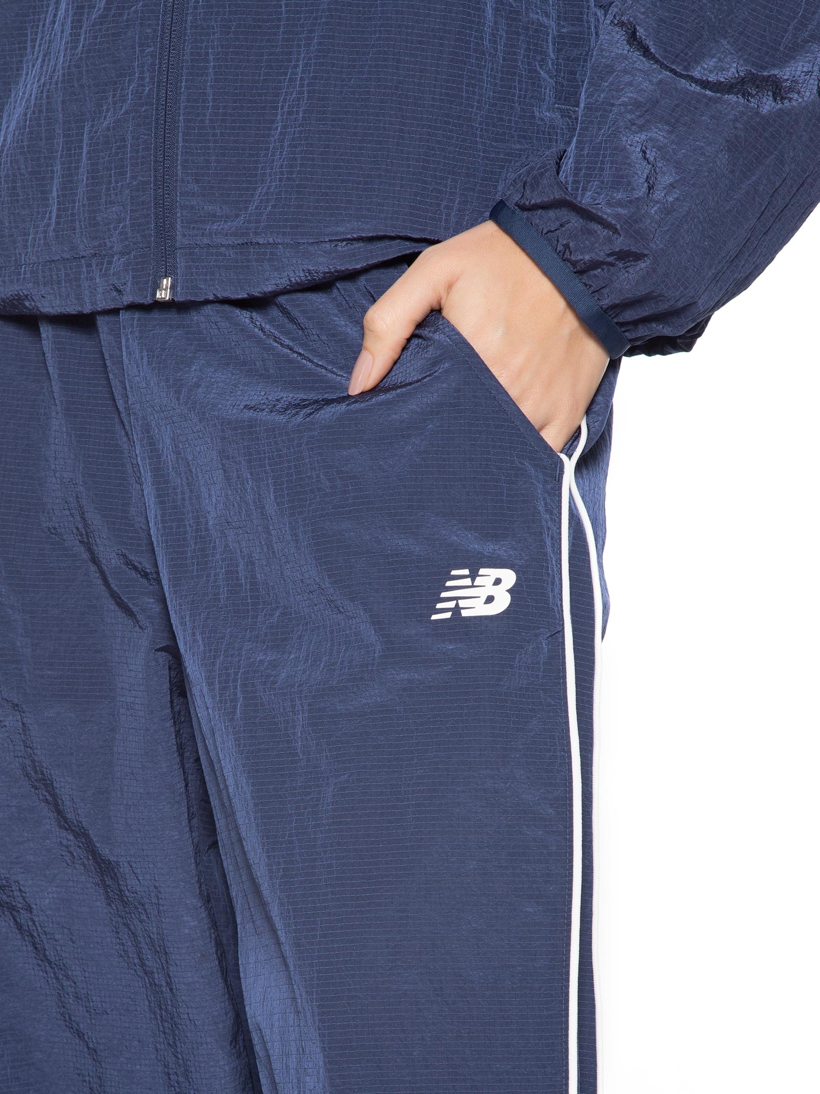 Calça Feminina Sport Legacy Woven Azul New Balance