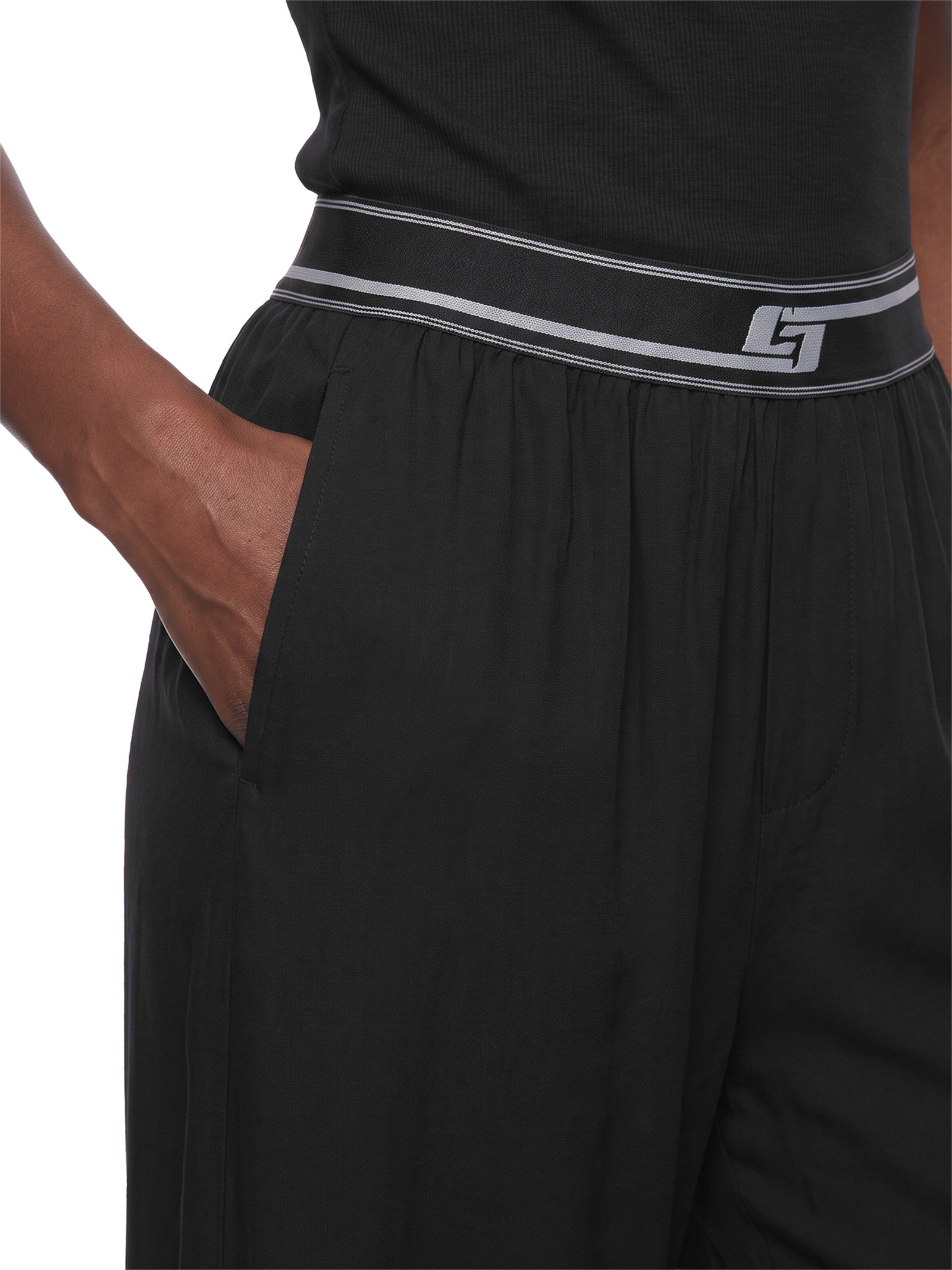 Calça Feminina – Preto Colcci