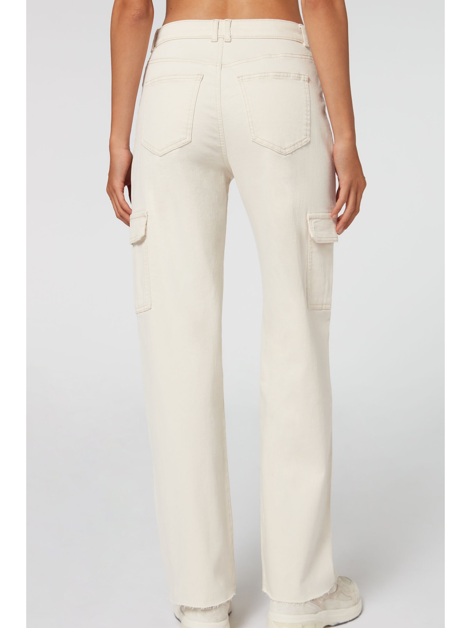 Calça Jeans Cargo Off-White Calzedonia