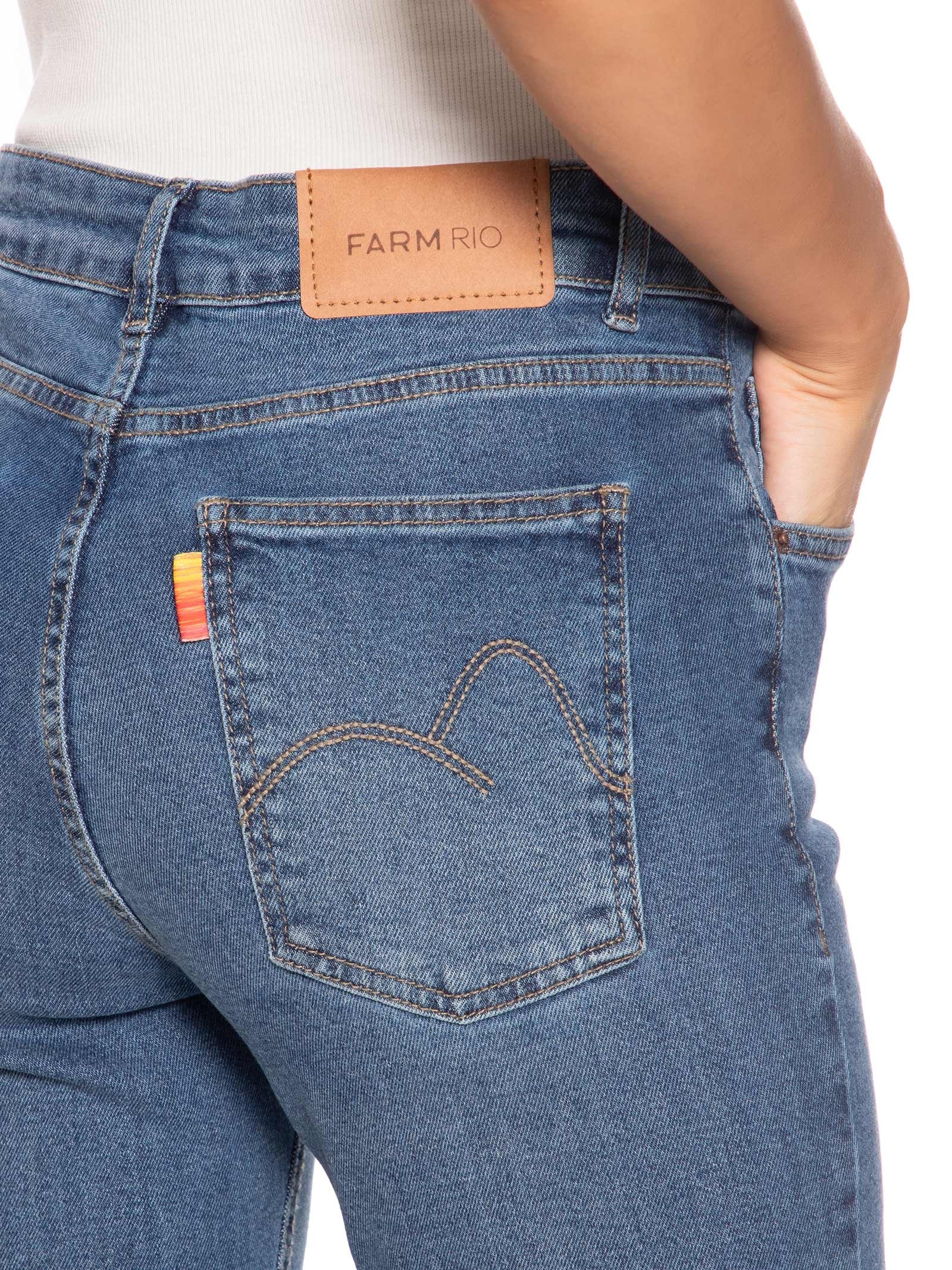 Calça Jeans Feminina Flare Média Azul Farm