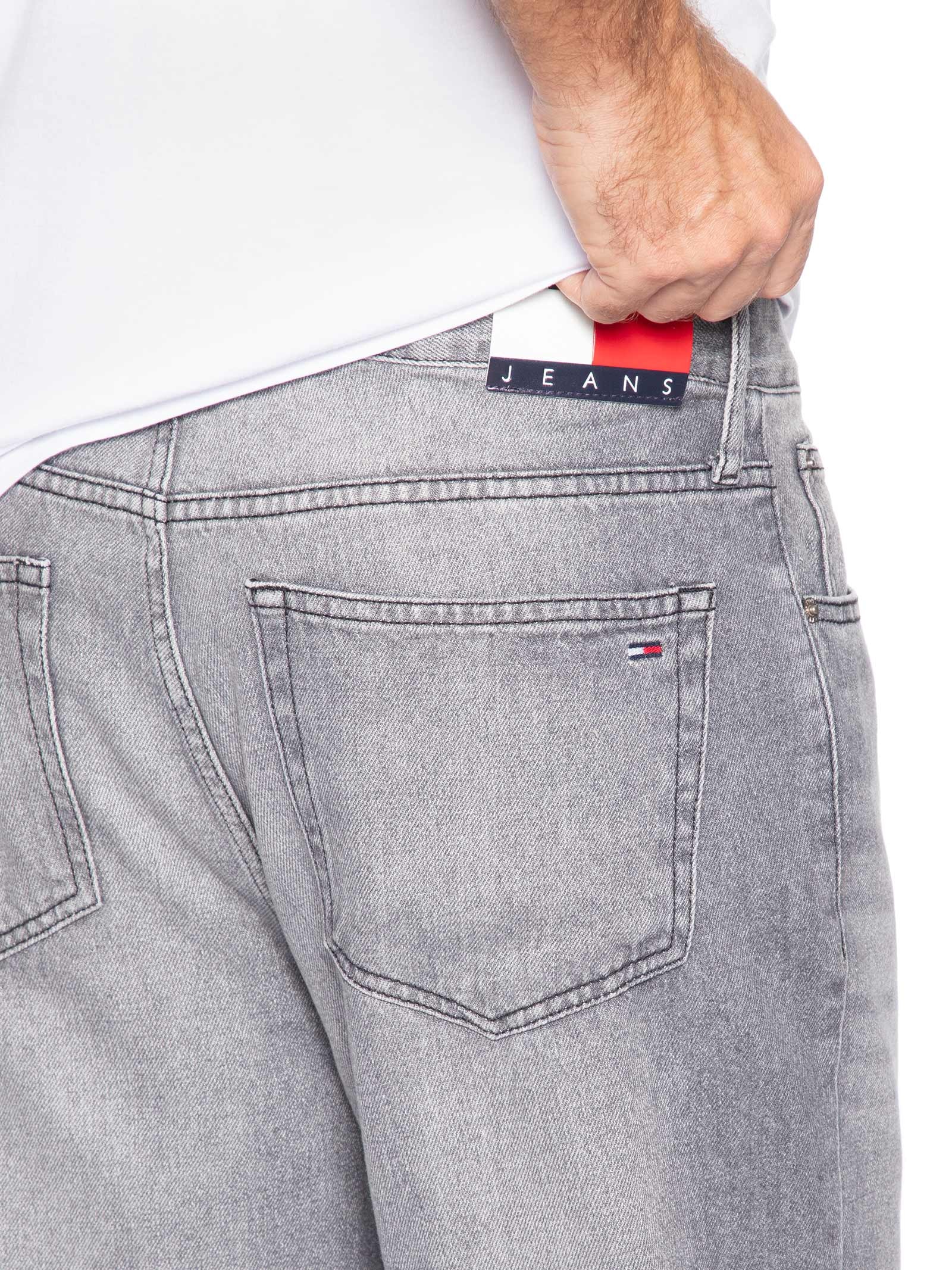 Calça Jeans Masculina Regular Tapped Fit Sonny Cinza Tommy Jeans