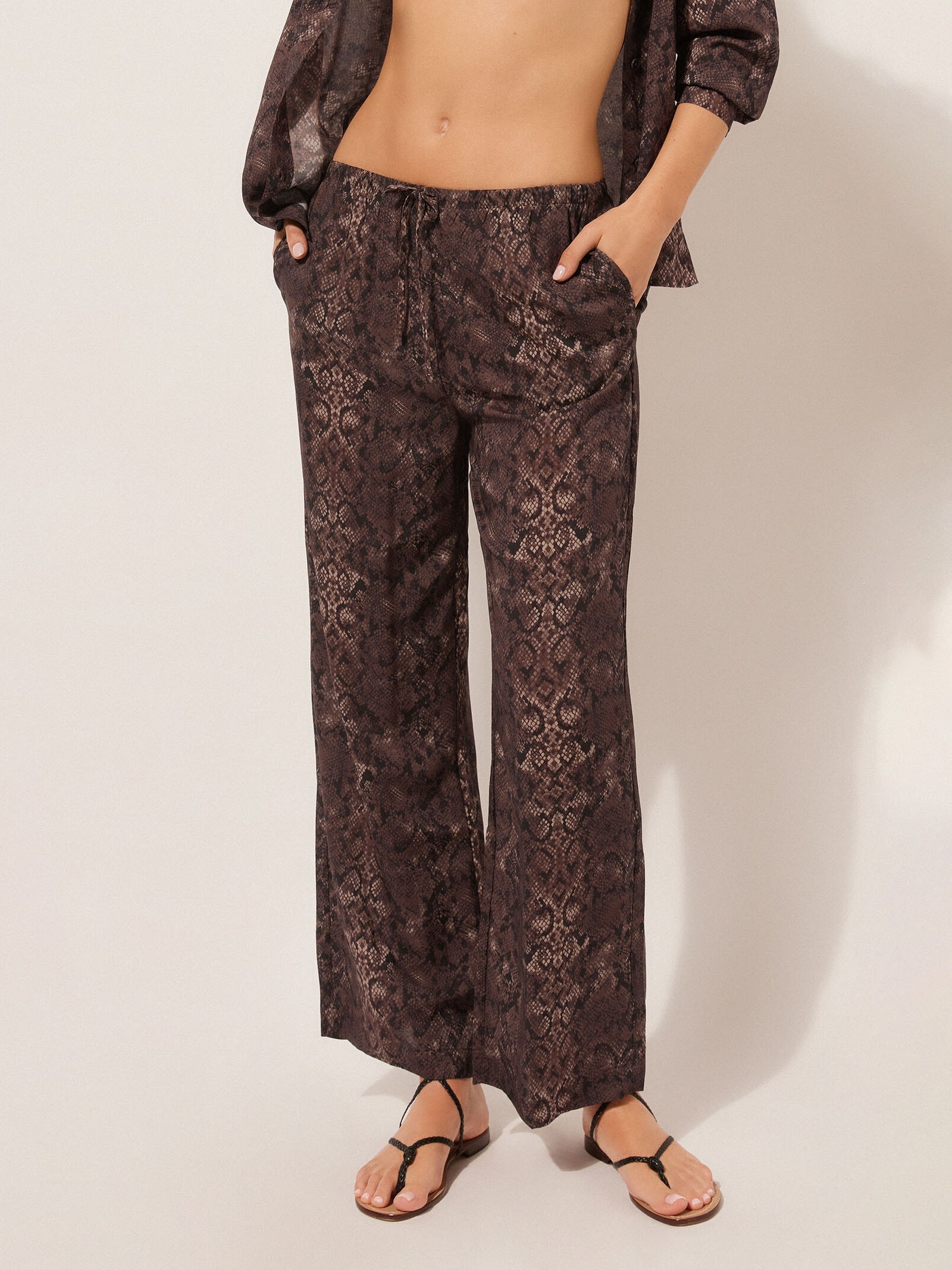 Calça Pantalona Com Padrão Selva Marrom Calzedonia